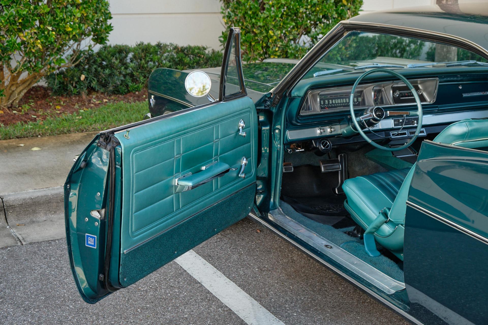 1966 Chevrolet Impala 122
