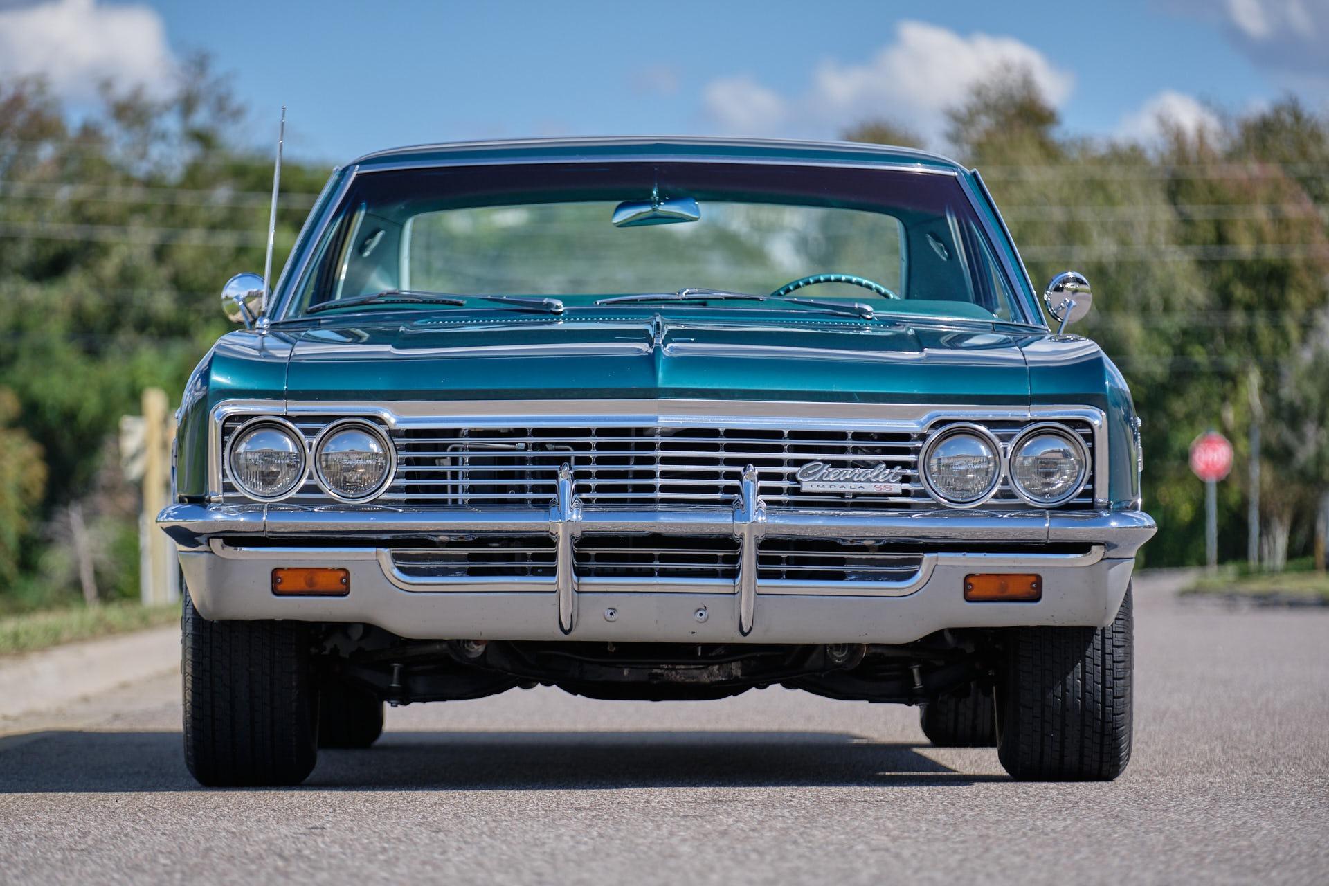 1966 Chevrolet Impala 144