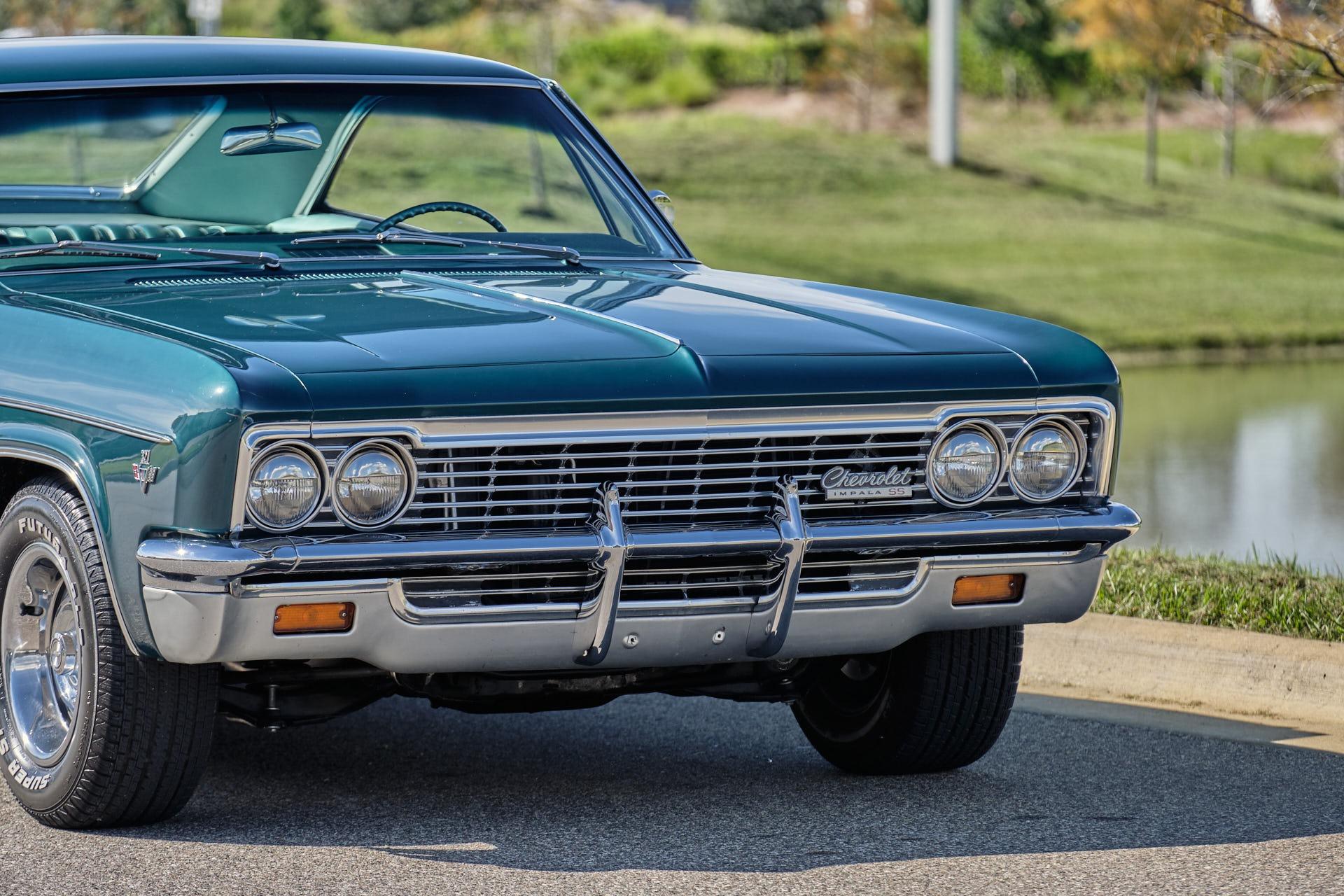 1966 Chevrolet Impala 101