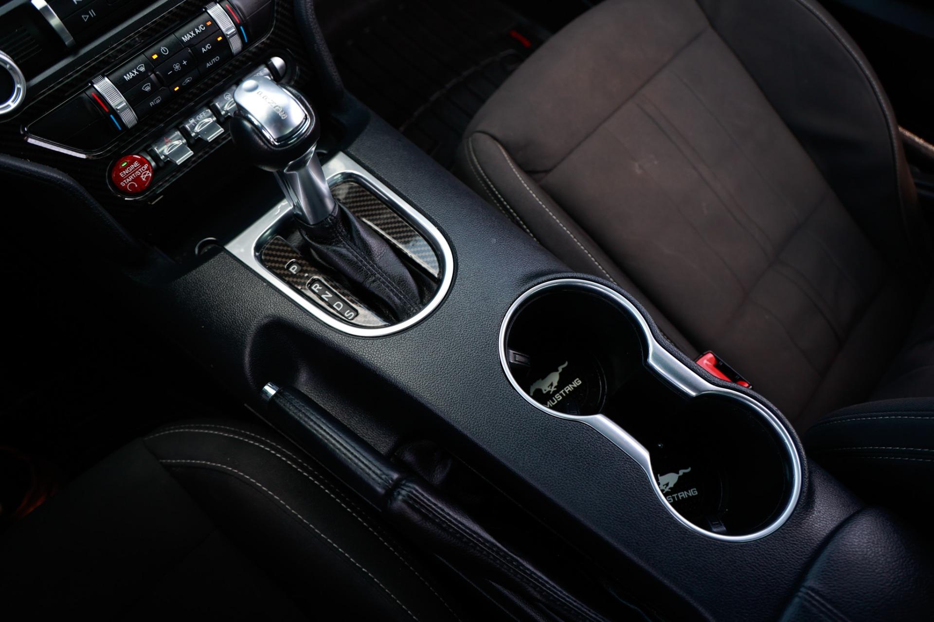 2021 Ford Mustang 24
