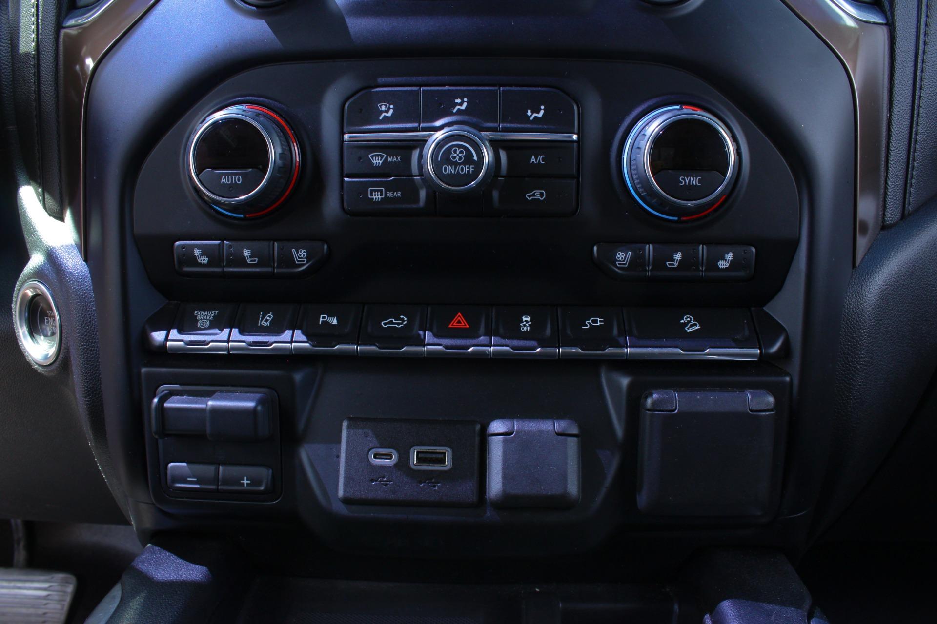 2020 Chevrolet Silverado 2500 82