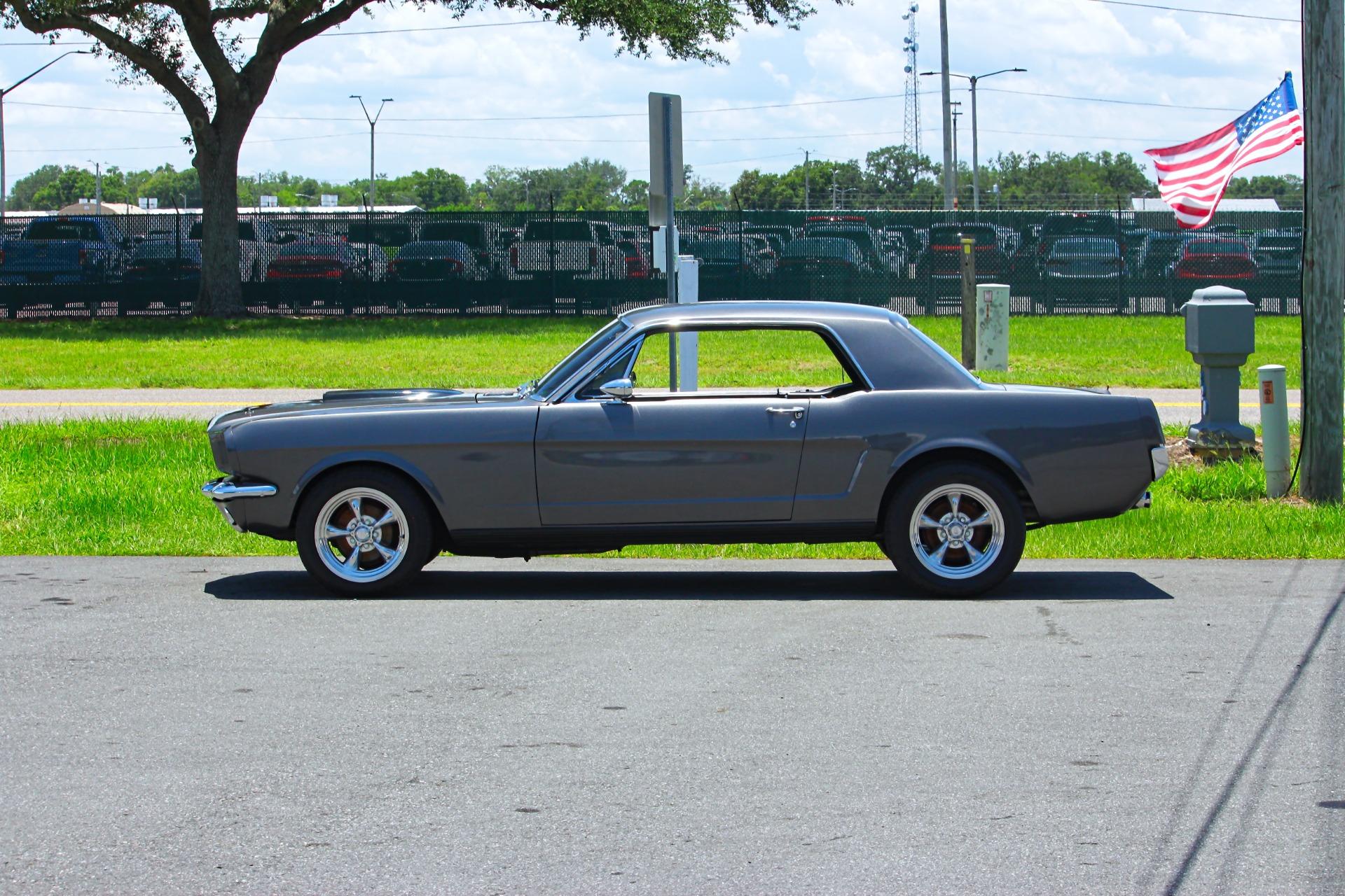 1966 Ford Mustang 2