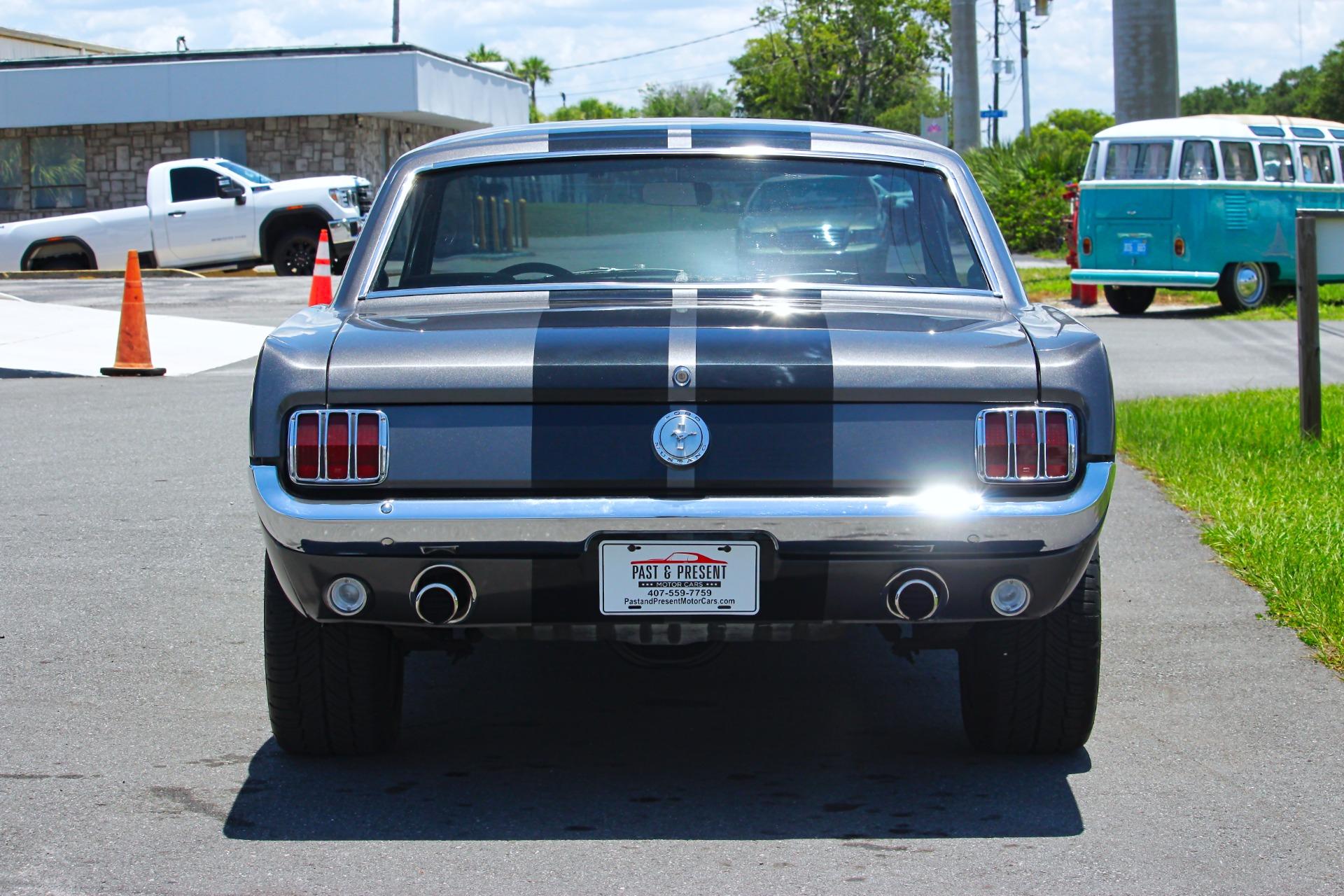1966 Ford Mustang 4