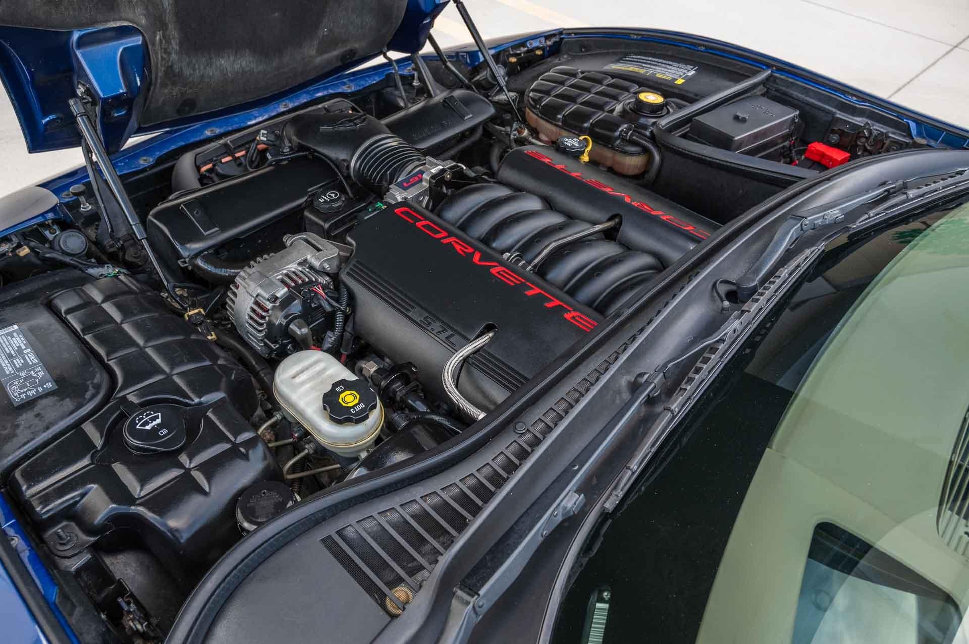 2004 Chevrolet Corvette 80