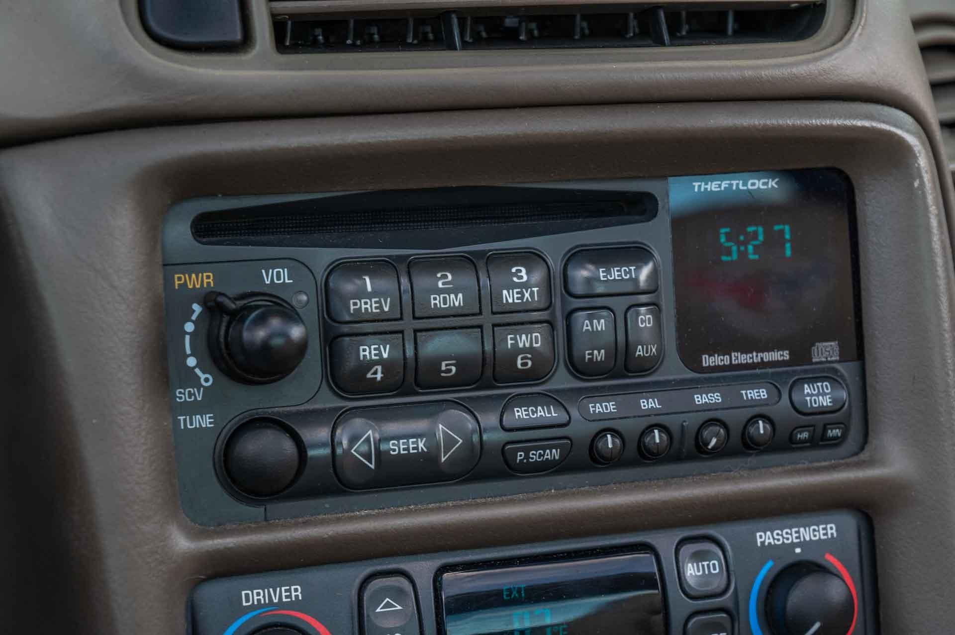 2004 Chevrolet Corvette 75
