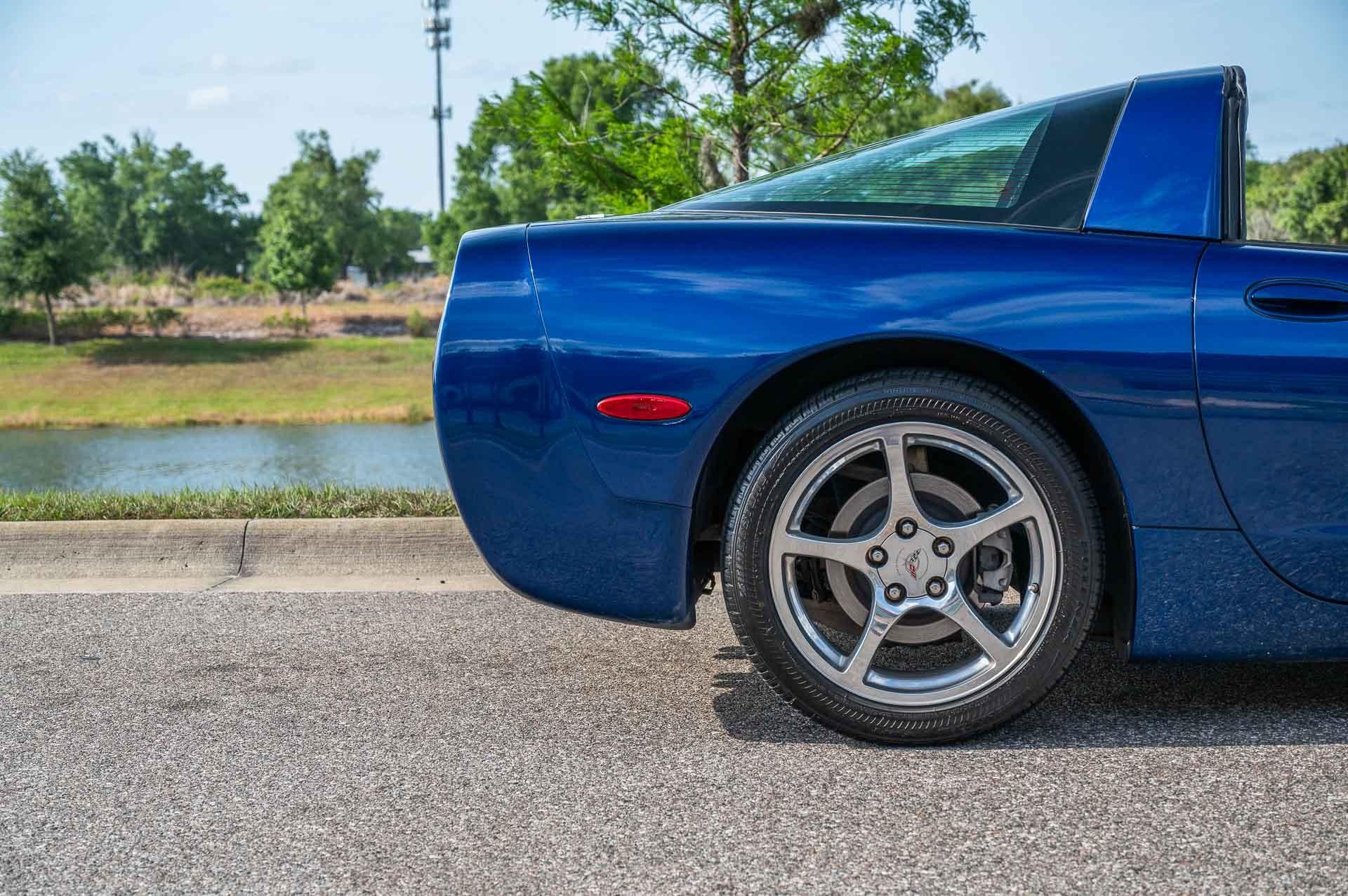 2004 Chevrolet Corvette 54