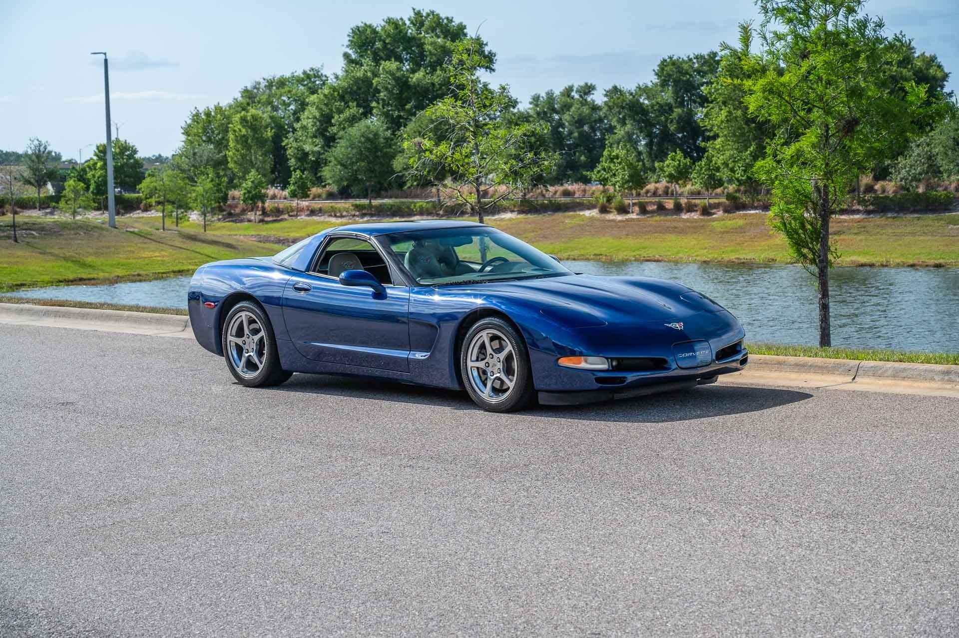 2004 Chevrolet Corvette 41