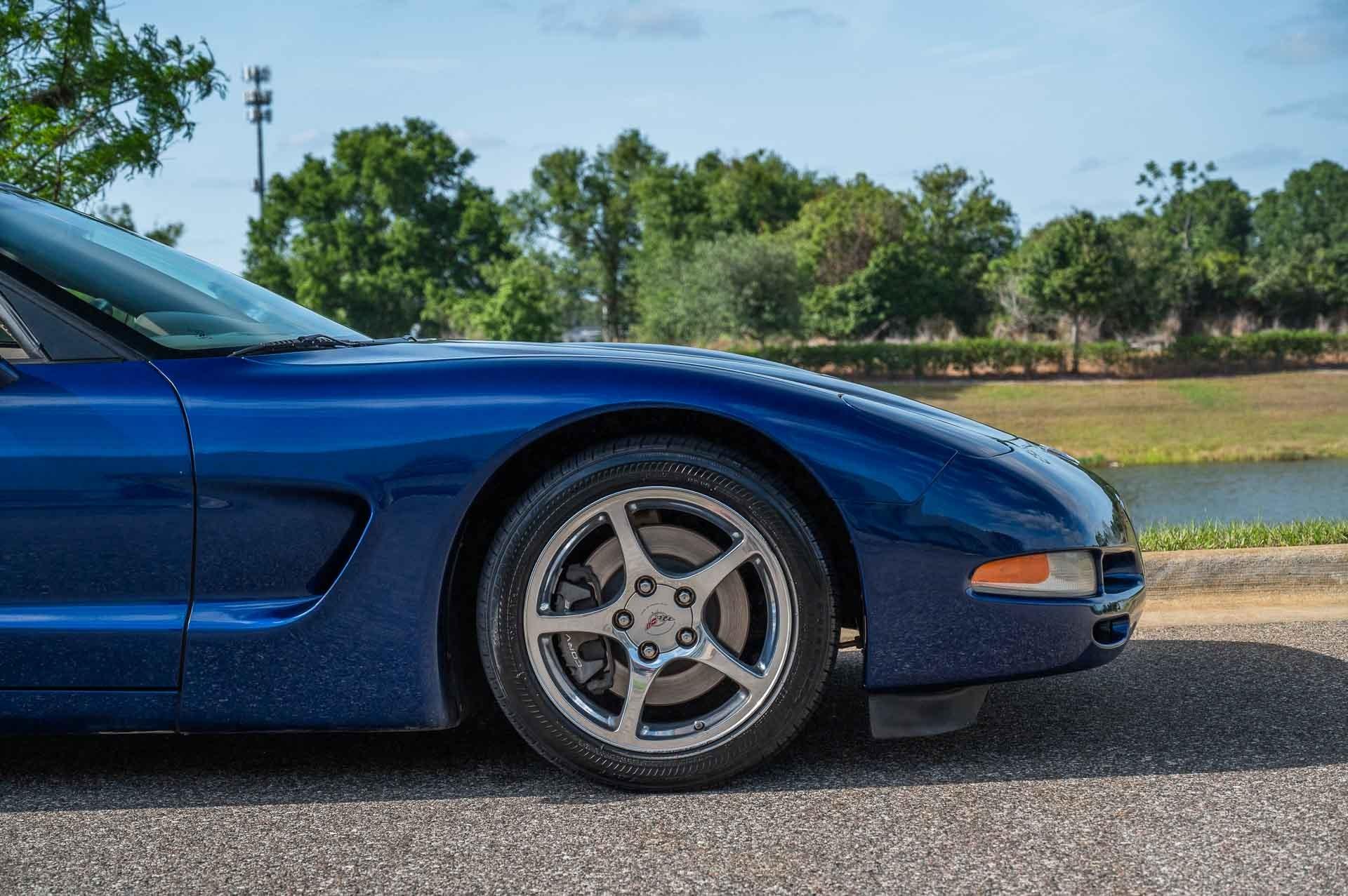 2004 Chevrolet Corvette 52