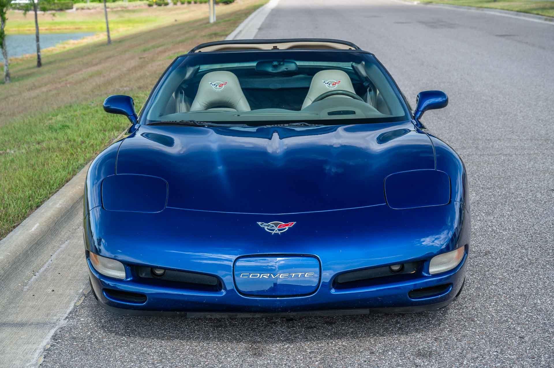 2004 Chevrolet Corvette 28