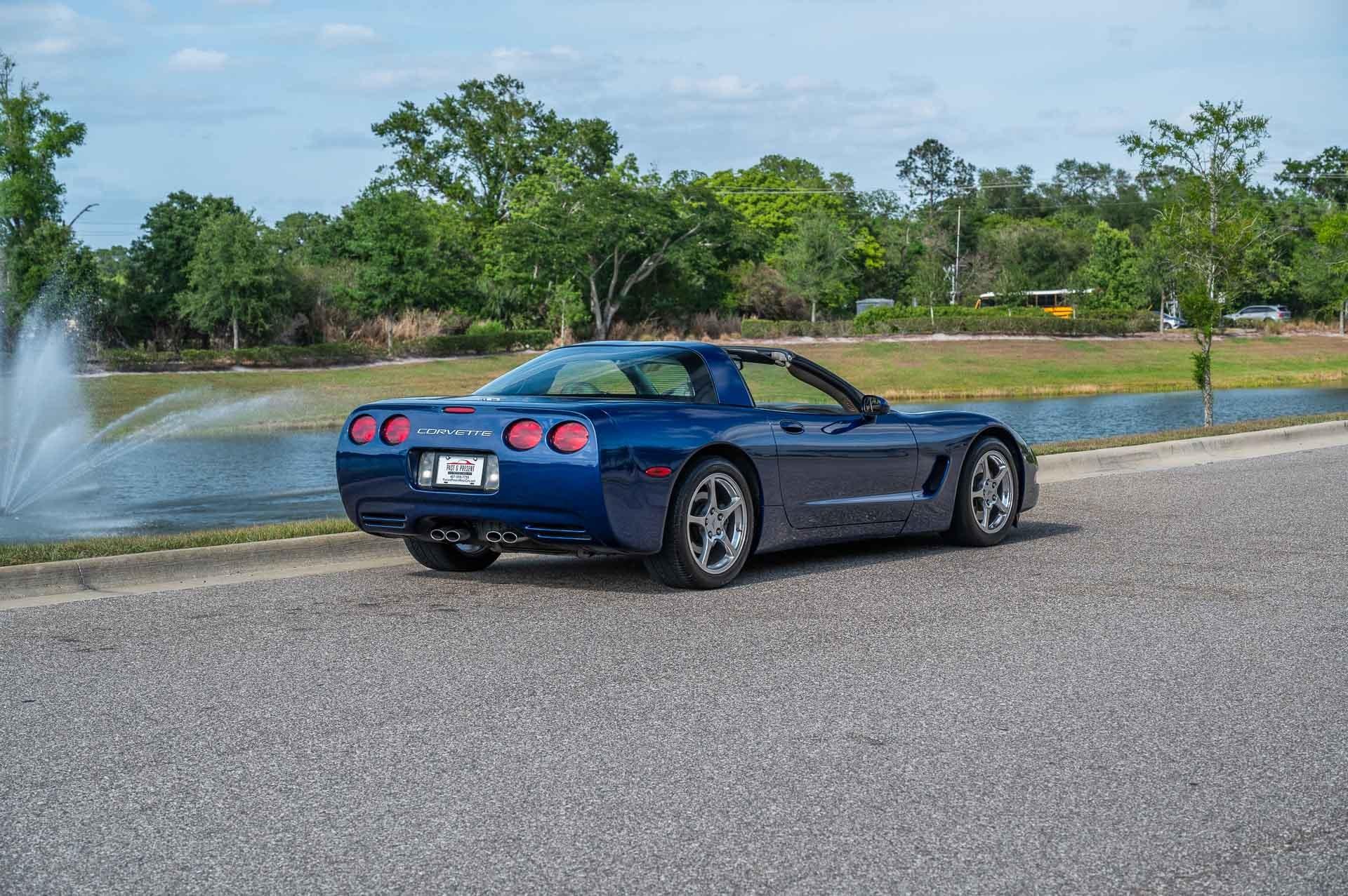 2004 Chevrolet Corvette 45