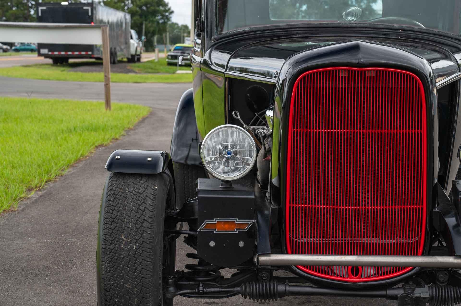 1932 Ford Coupe 23