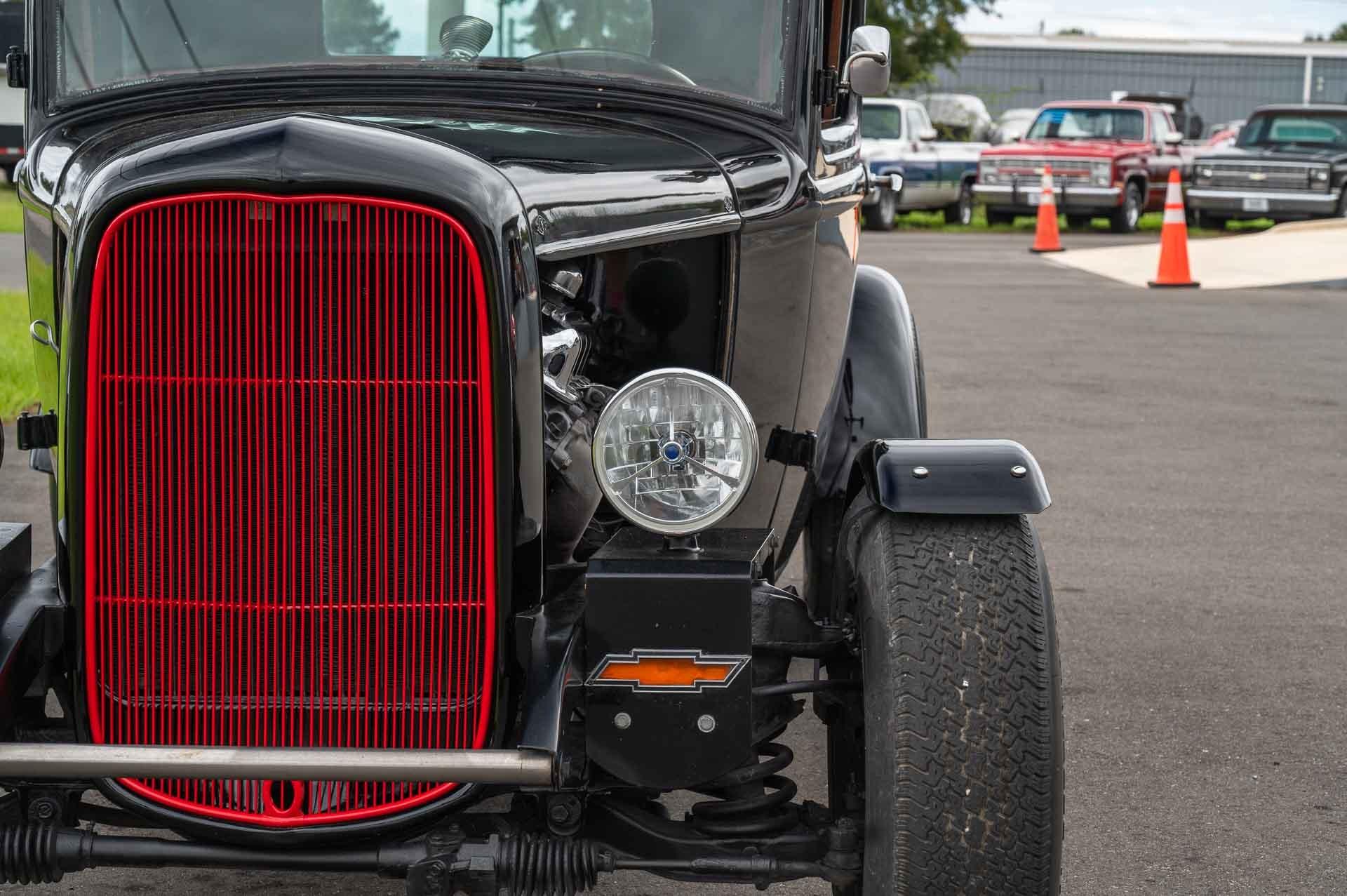 1932 Ford Coupe 24
