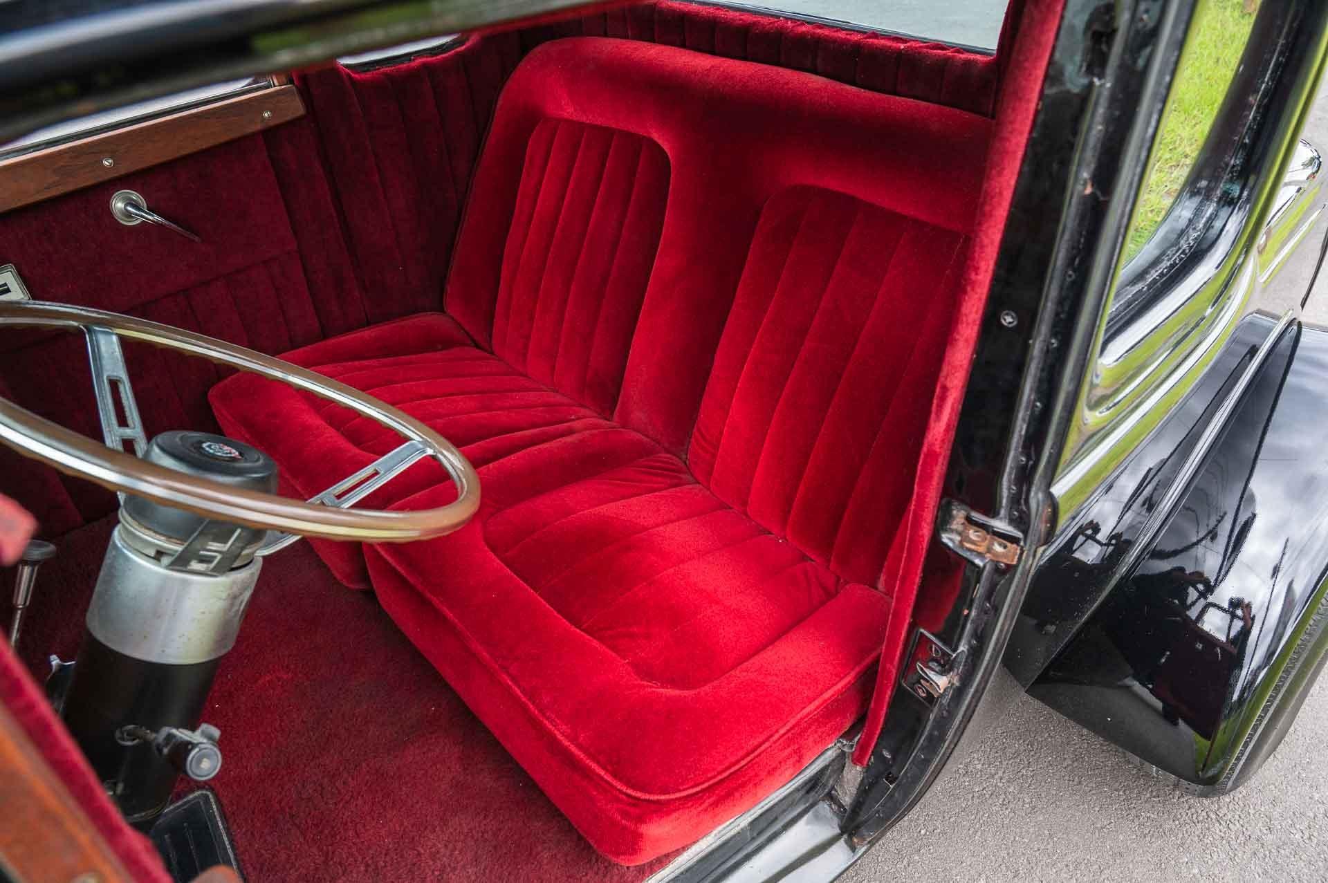 1932 Ford Coupe 42