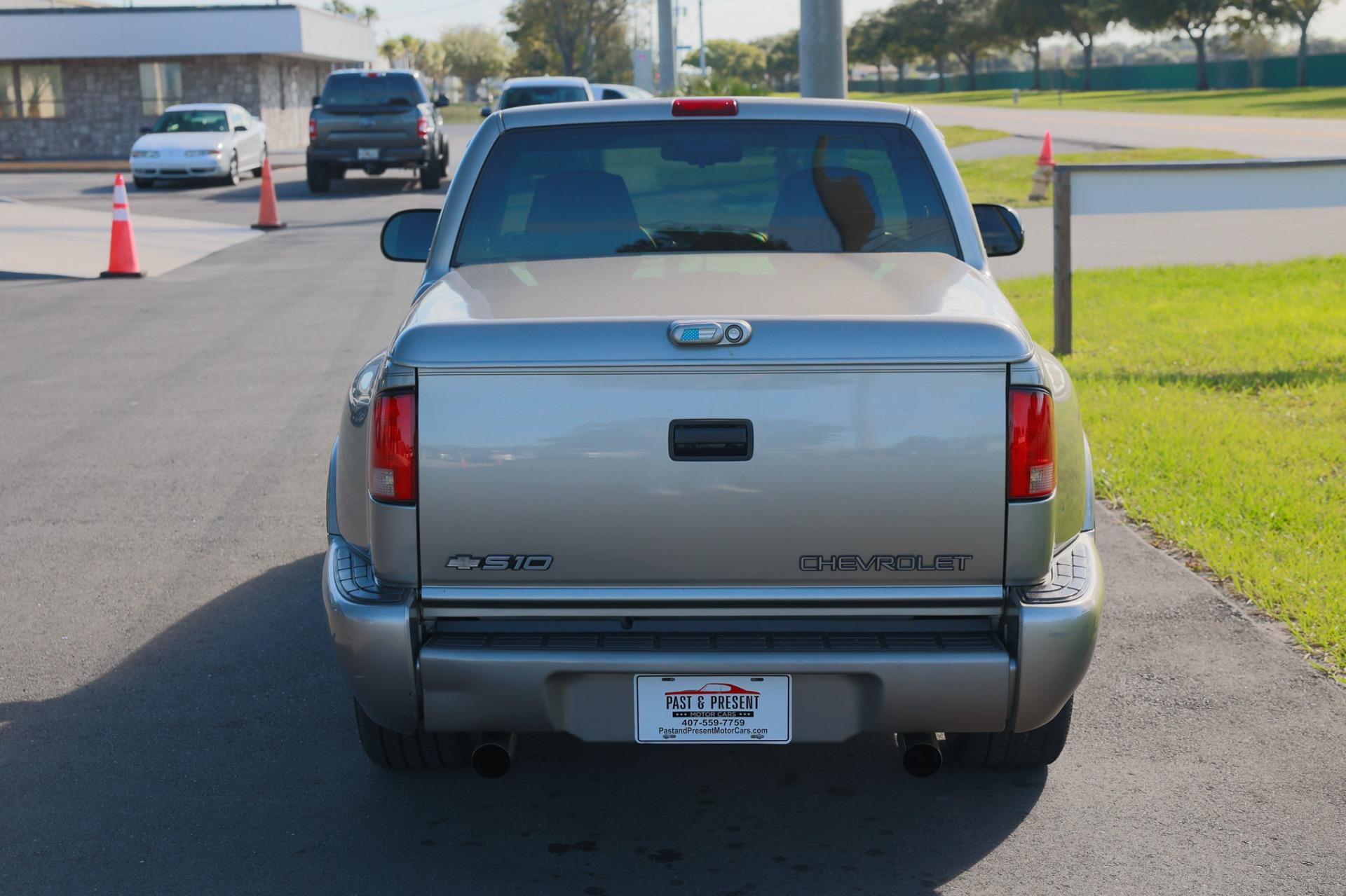 2000 Chevrolet S10 70