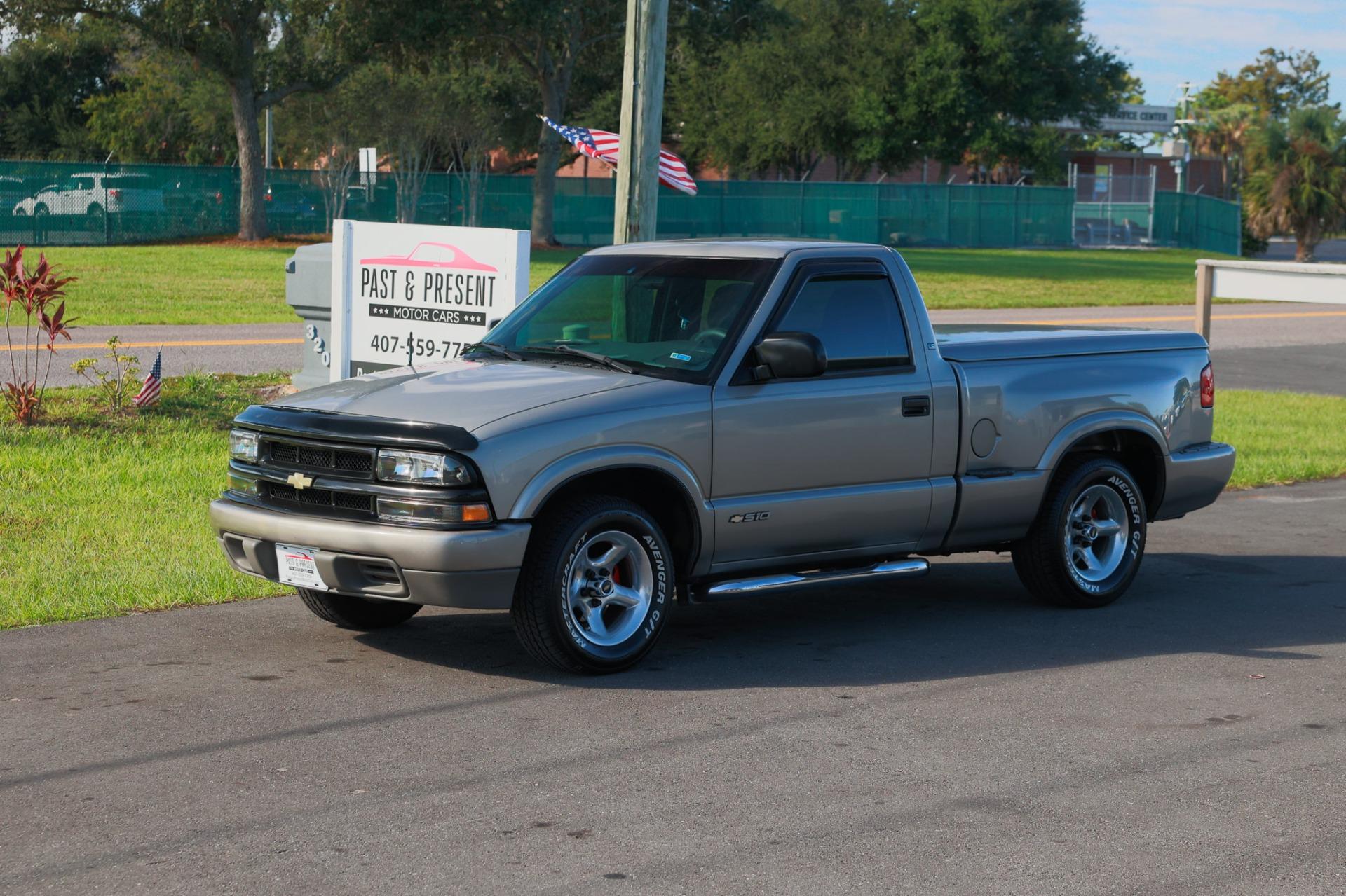 2000 Chevrolet S10 1