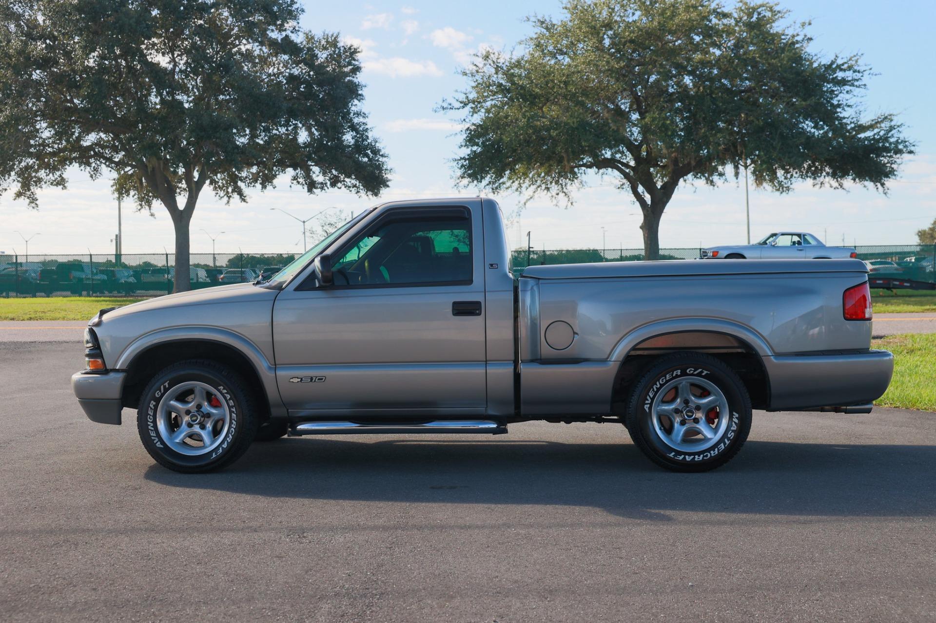 2000 Chevrolet S10 69