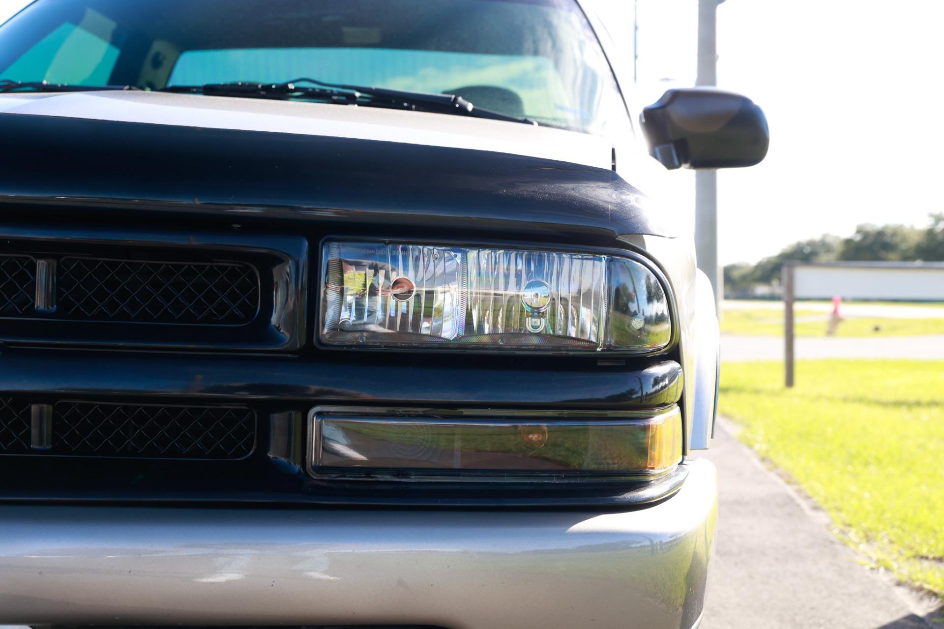 2000 Chevrolet S10 72