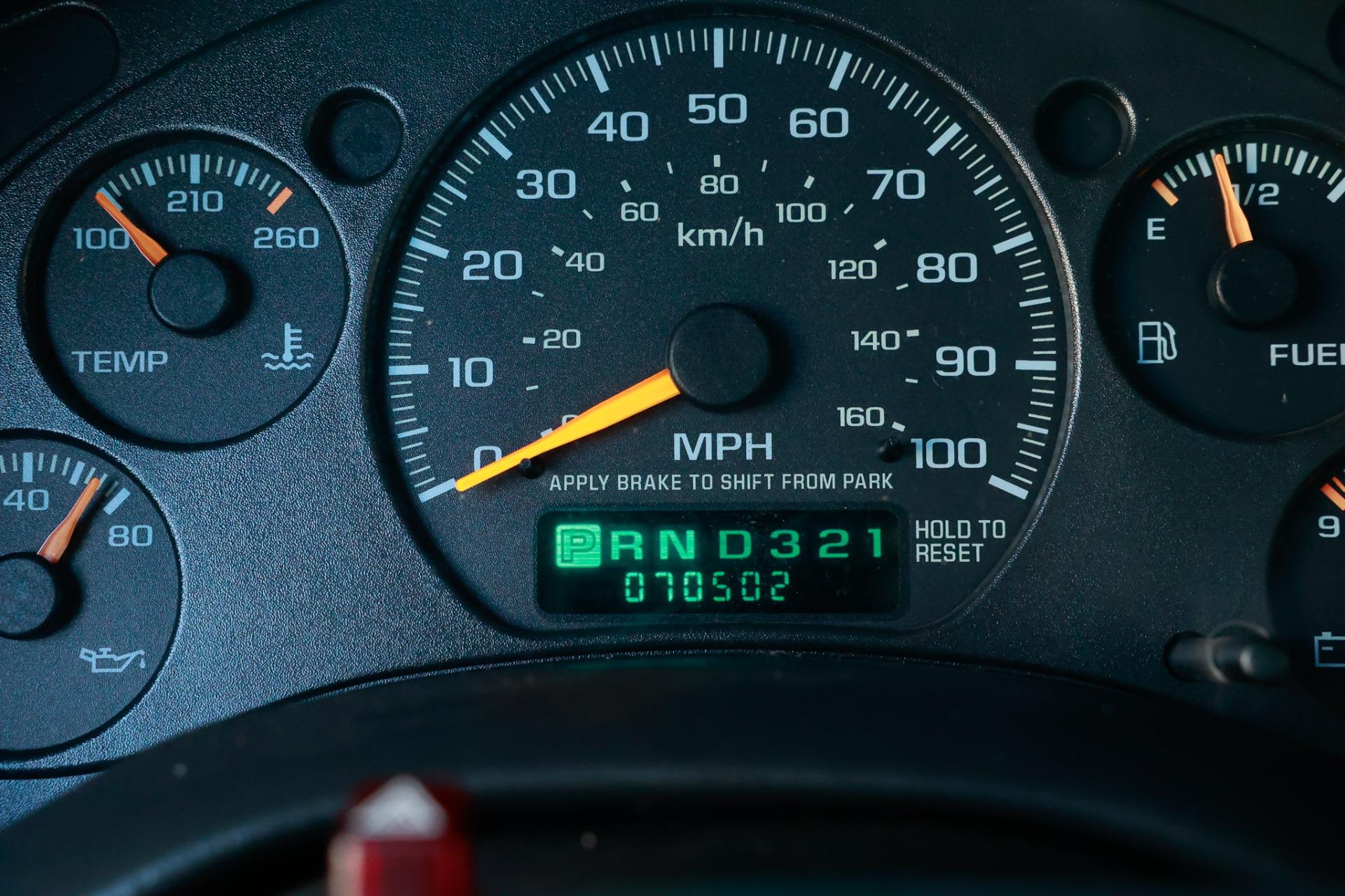 2000 Chevrolet S10 25