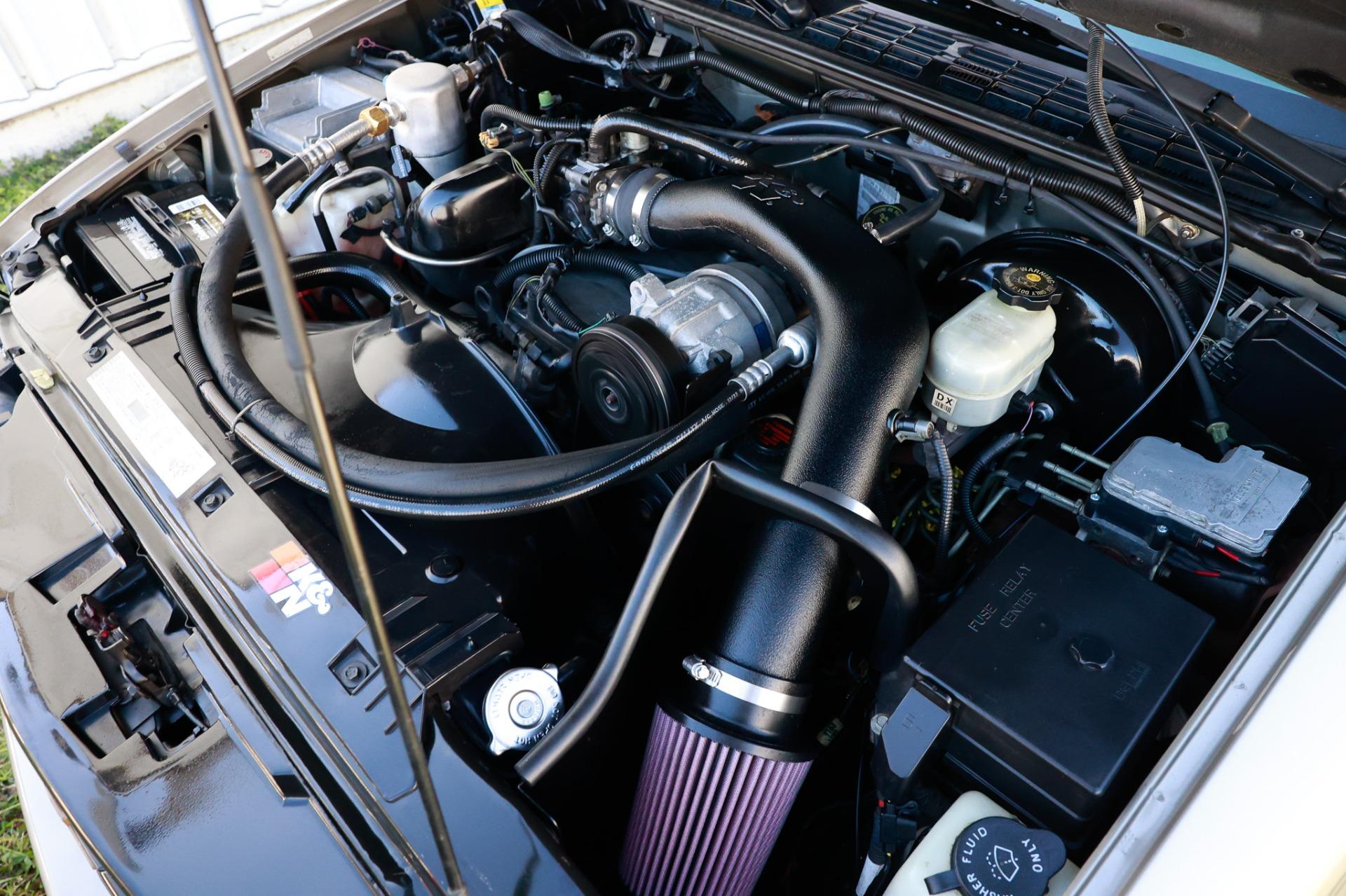 2000 Chevrolet S10 10