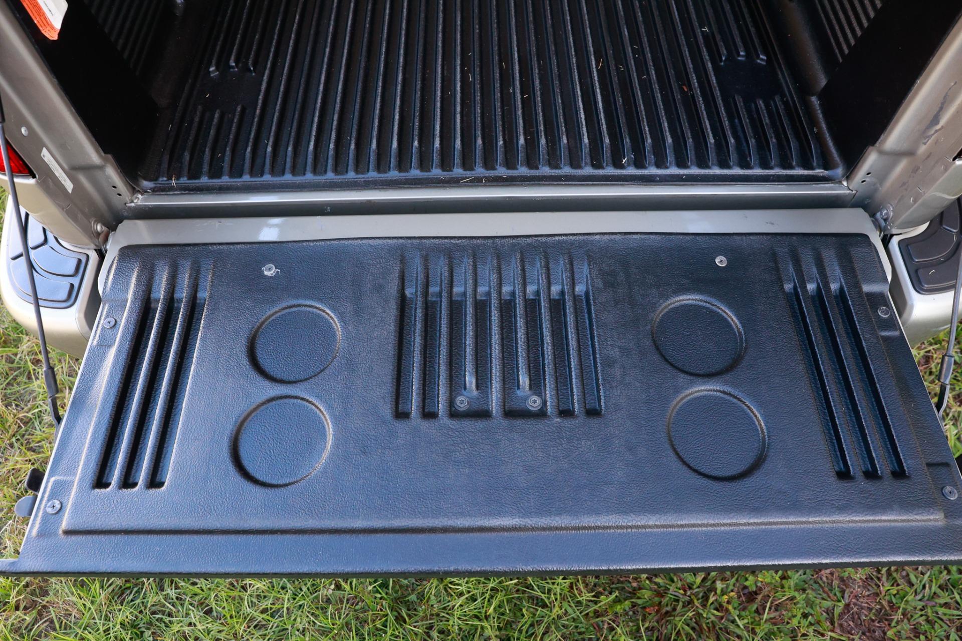 2000 Chevrolet S10 38