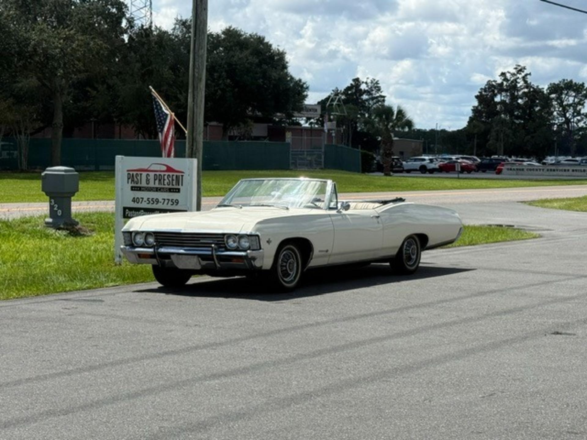 1967 Chevrolet Impala SS 1