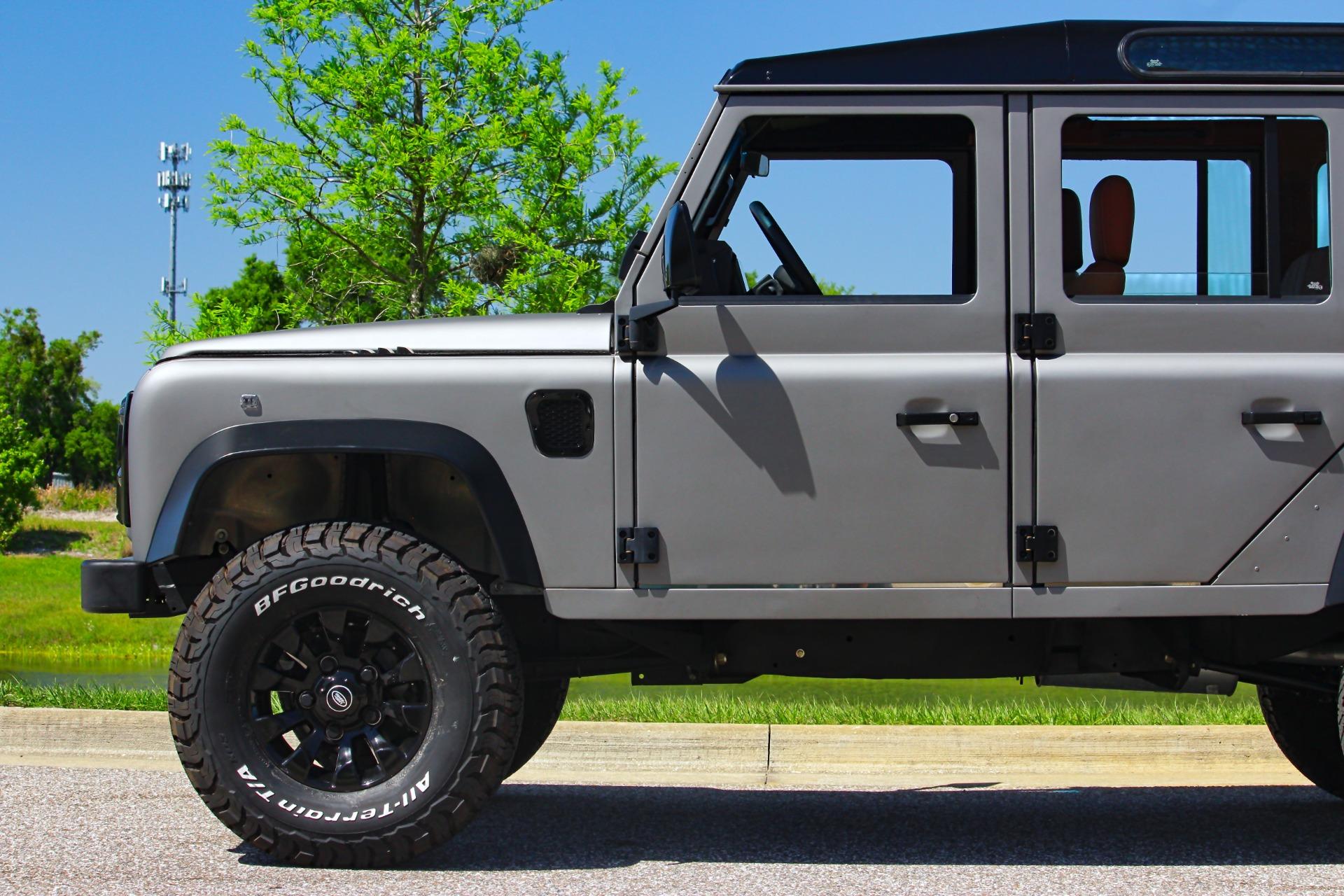 1997 Land Rover Defender 23