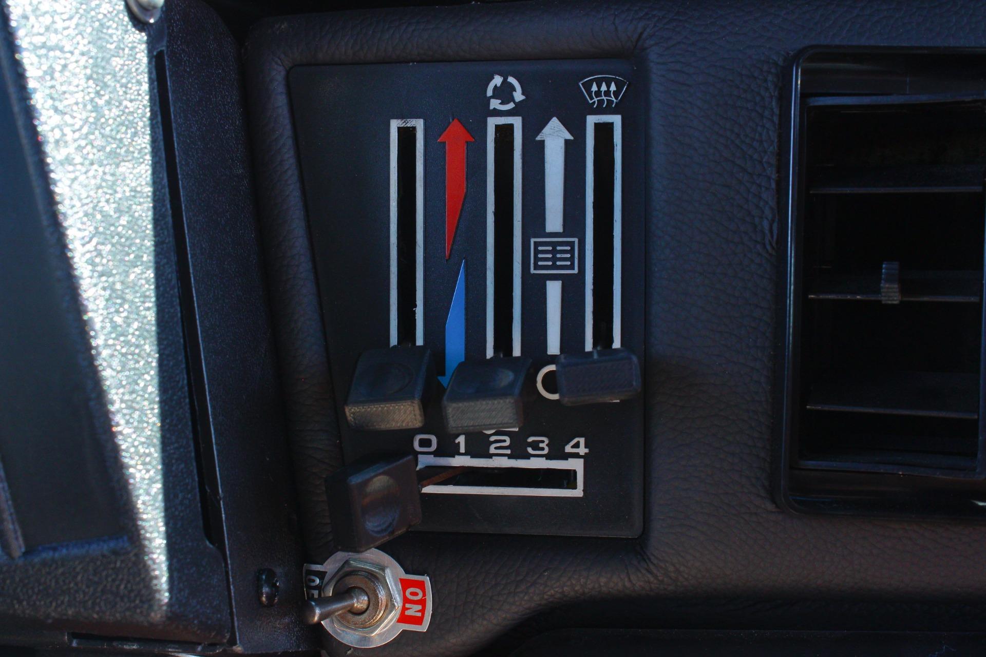 1997 Land Rover Defender 76