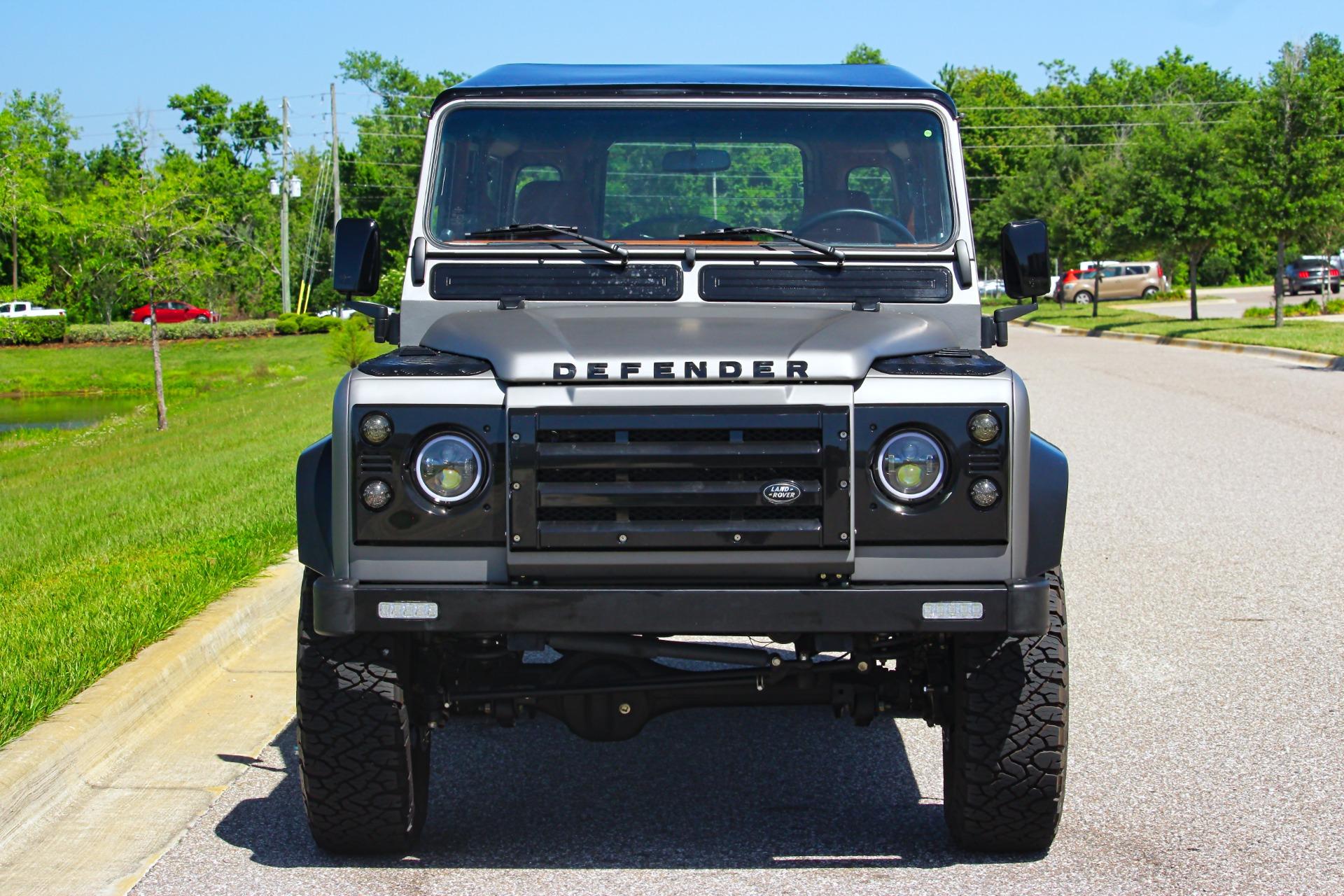 1997 Land Rover Defender 28