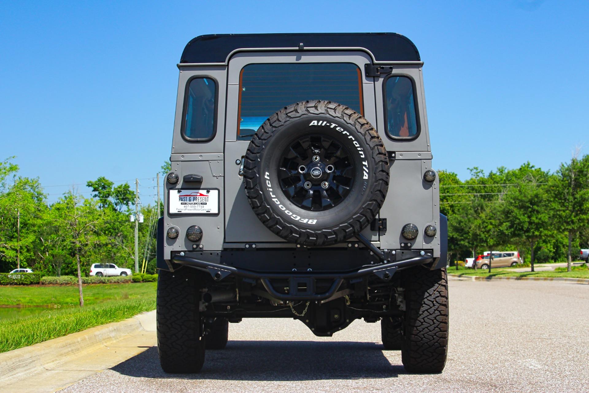 1997 Land Rover Defender 43