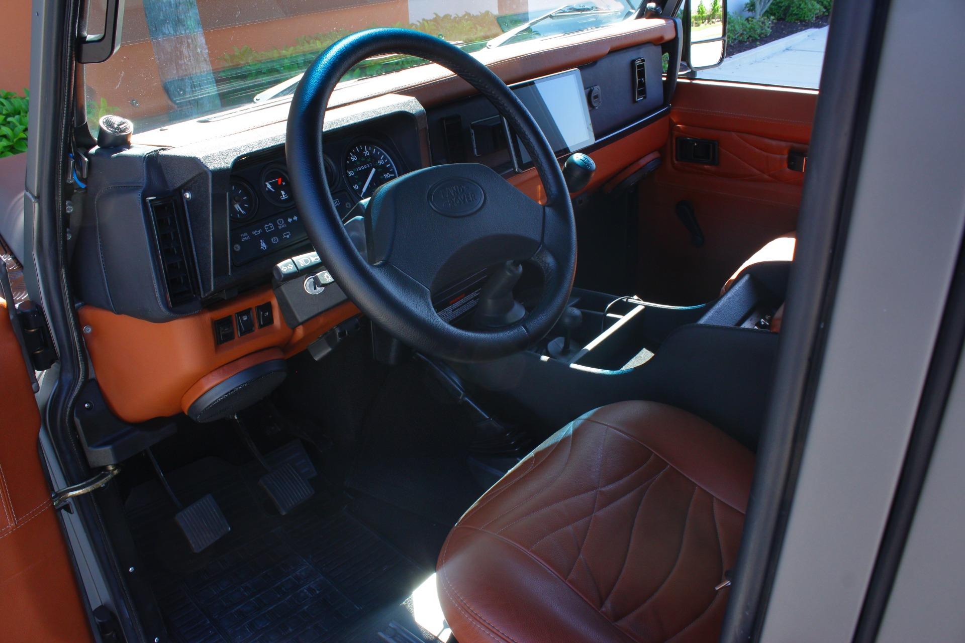 1997 Land Rover Defender 46