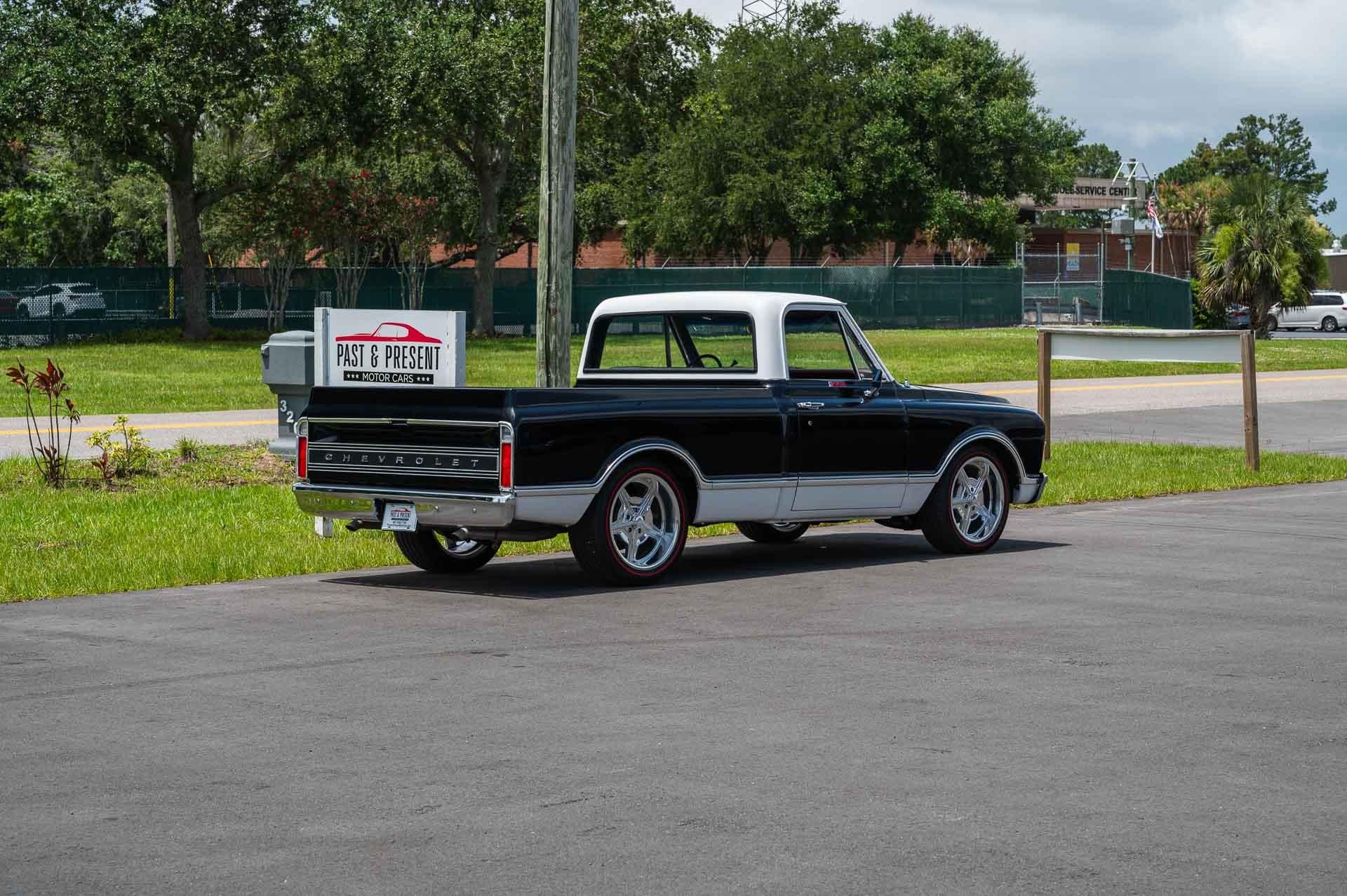 1968 Chevrolet C10 32