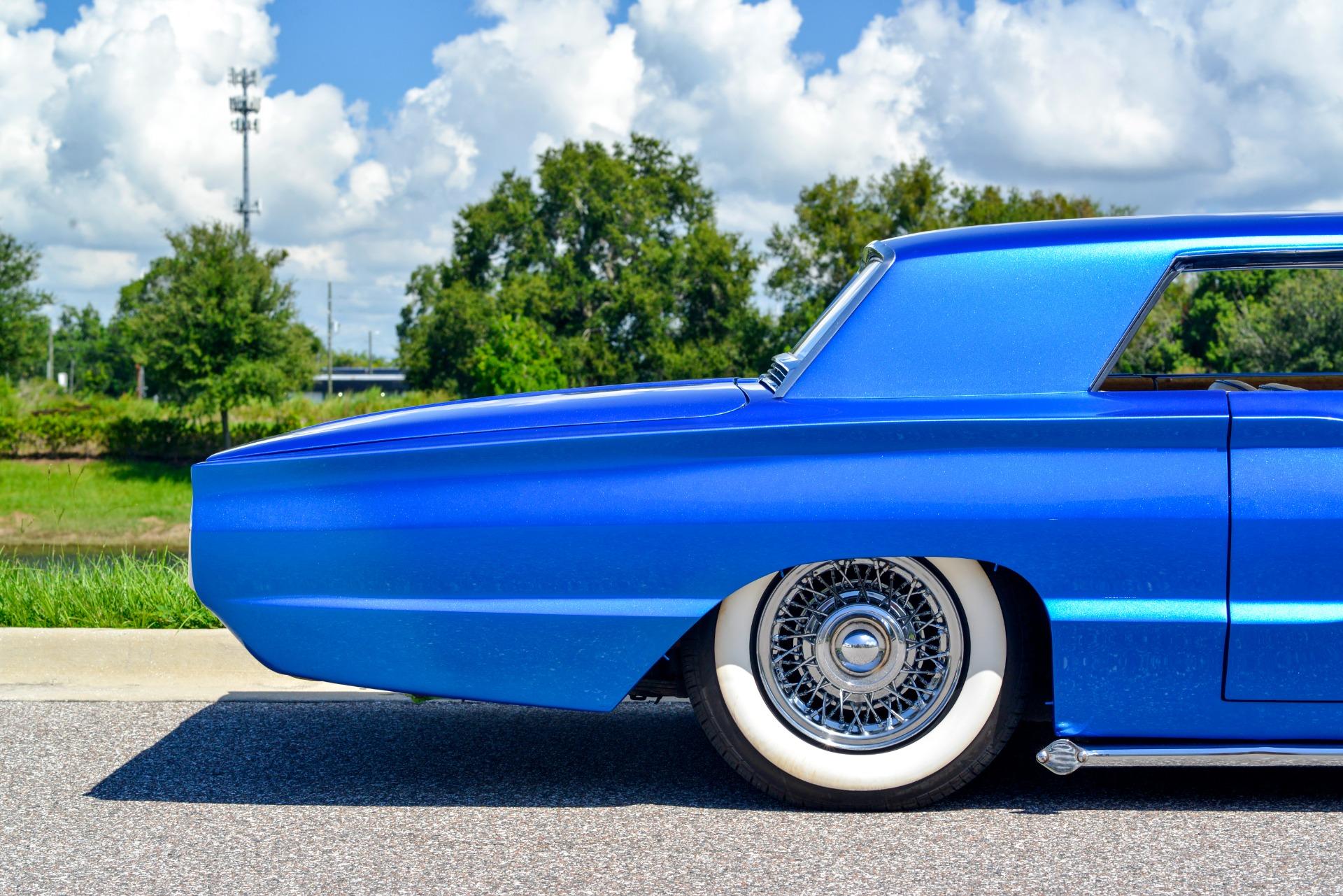 1965 Ford Thunderbird 42