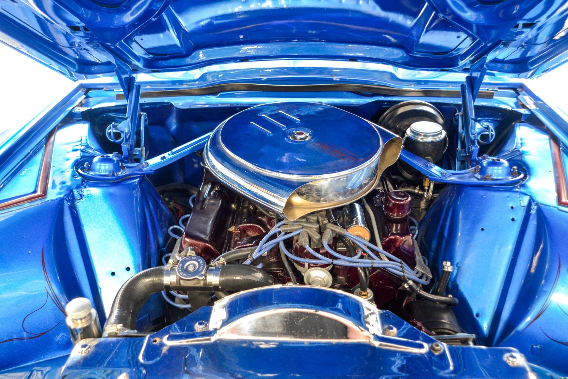 1965 Ford Thunderbird 12