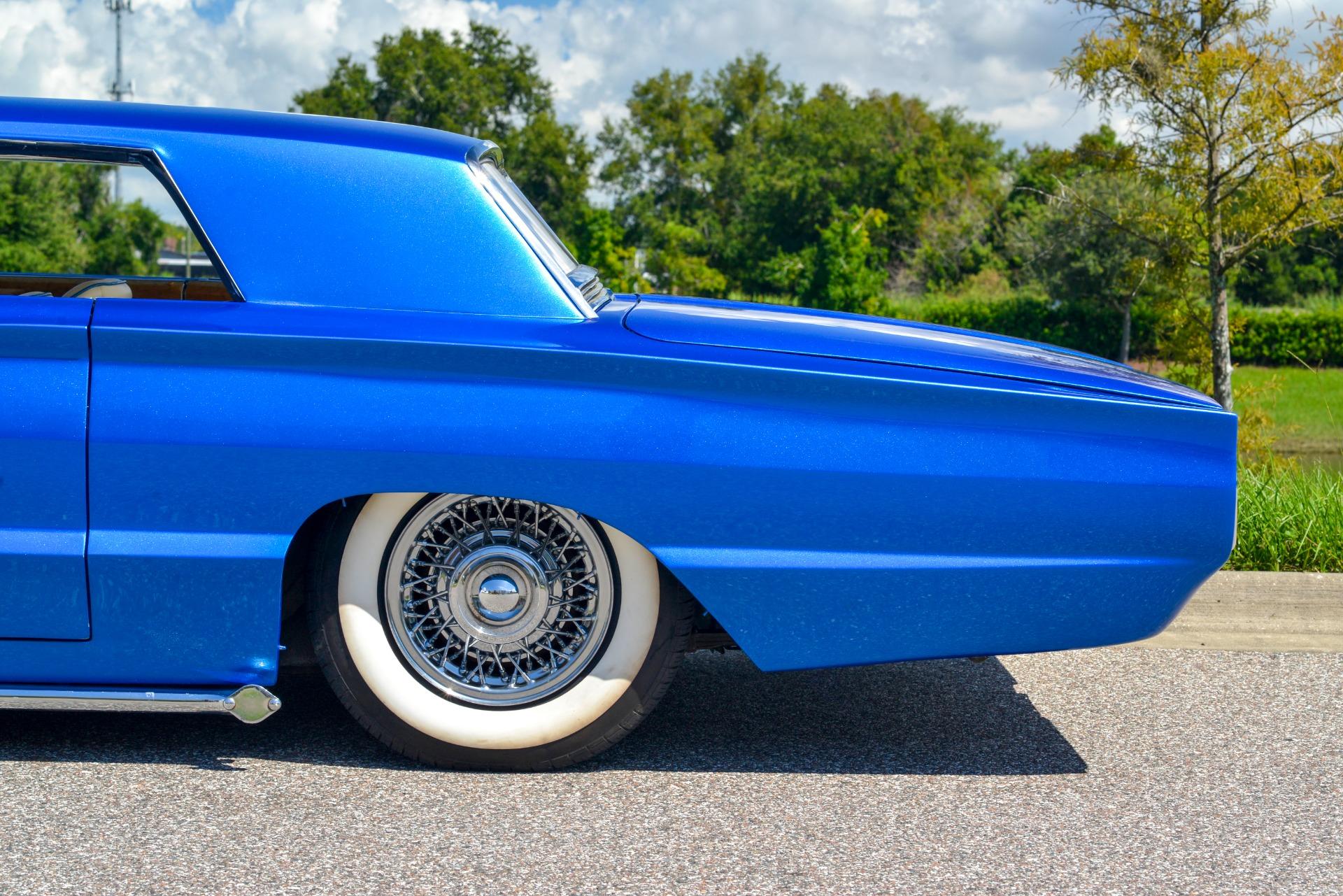 1965 Ford Thunderbird 25