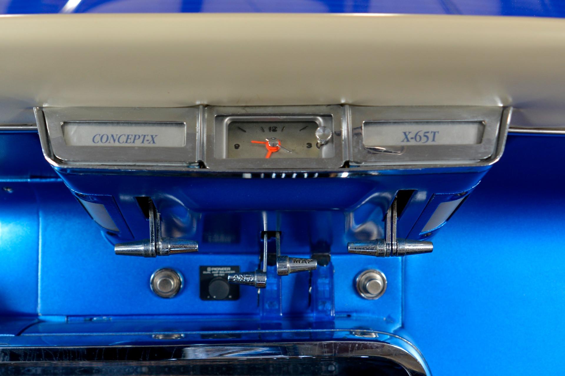 1965 Ford Thunderbird 63