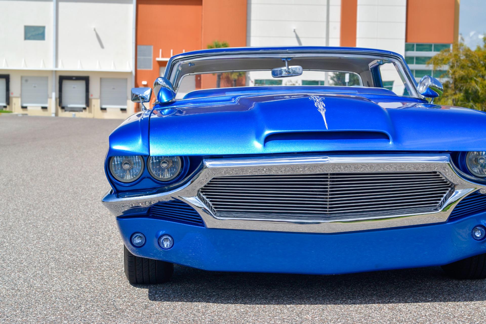 1965 Ford Thunderbird 37
