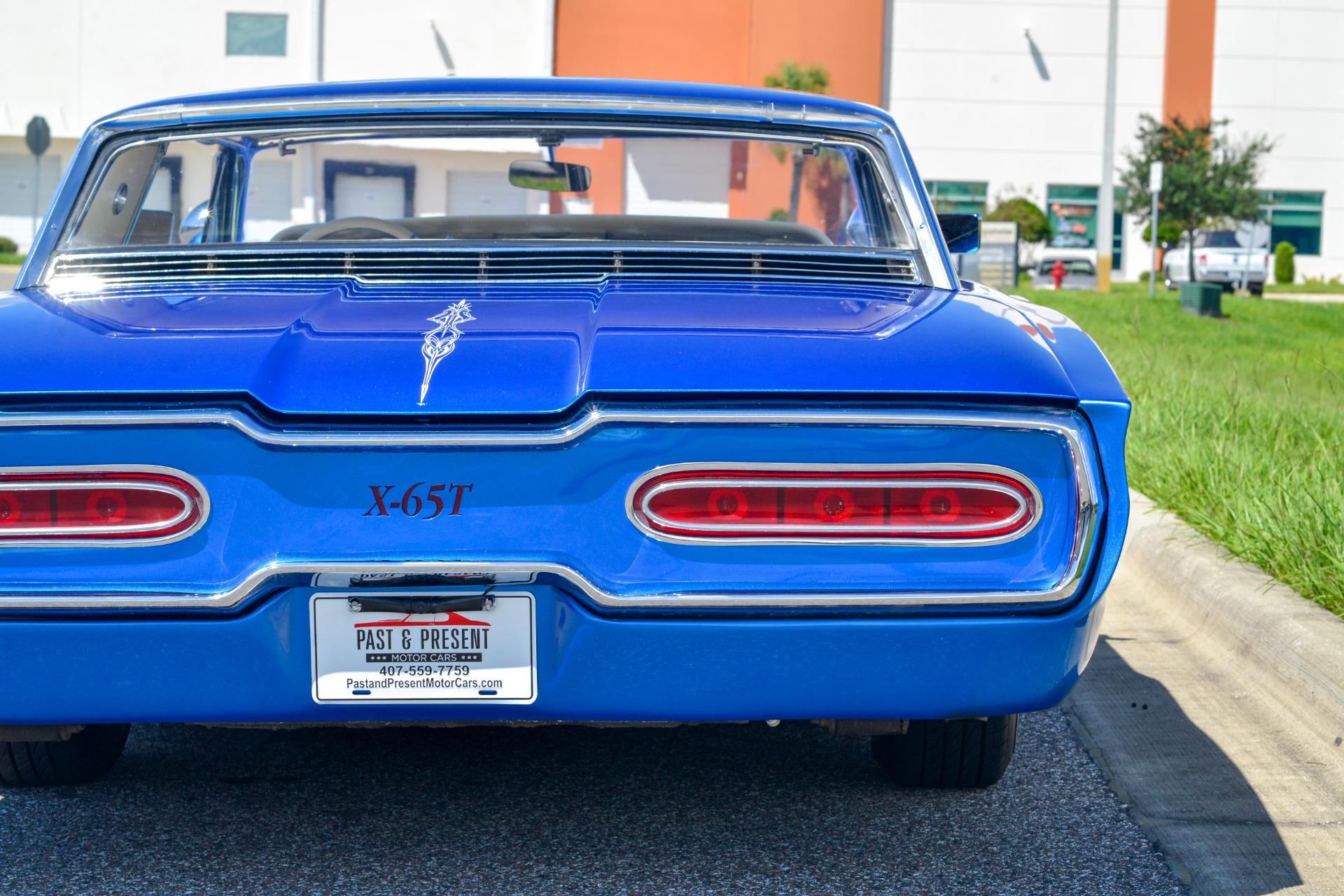 1965 Ford Thunderbird 21