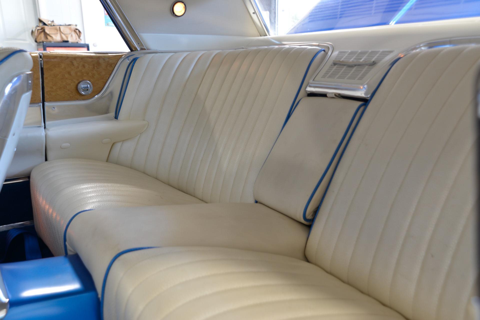 1965 Ford Thunderbird 56