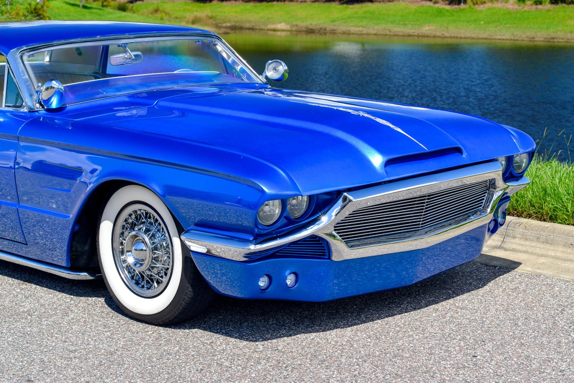 1965 Ford Thunderbird 38