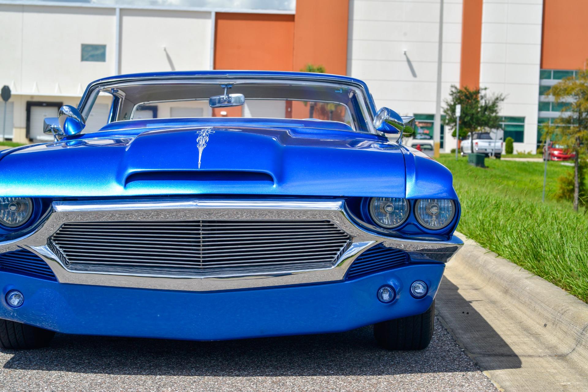 1965 Ford Thunderbird 36