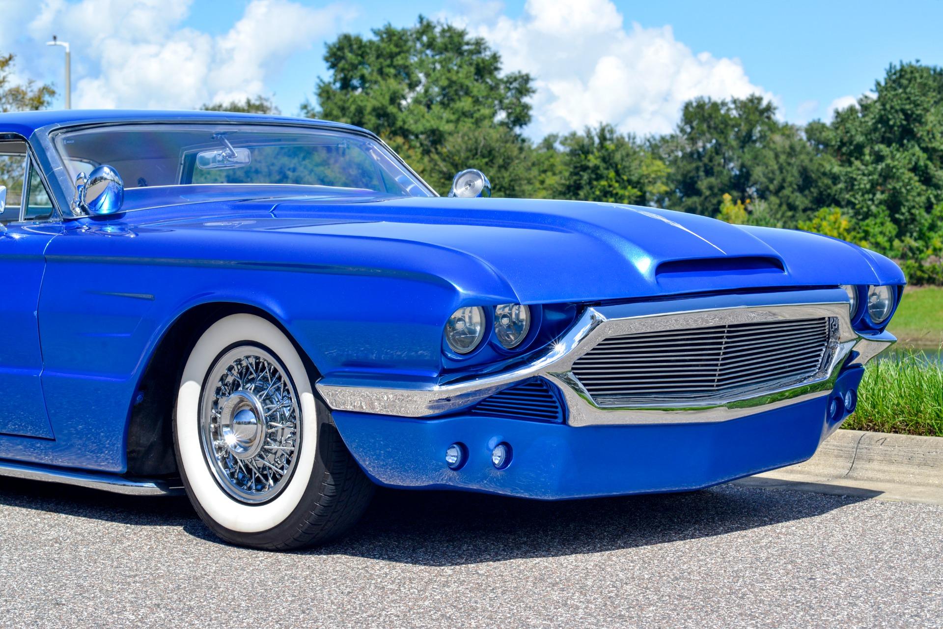 1965 Ford Thunderbird 39