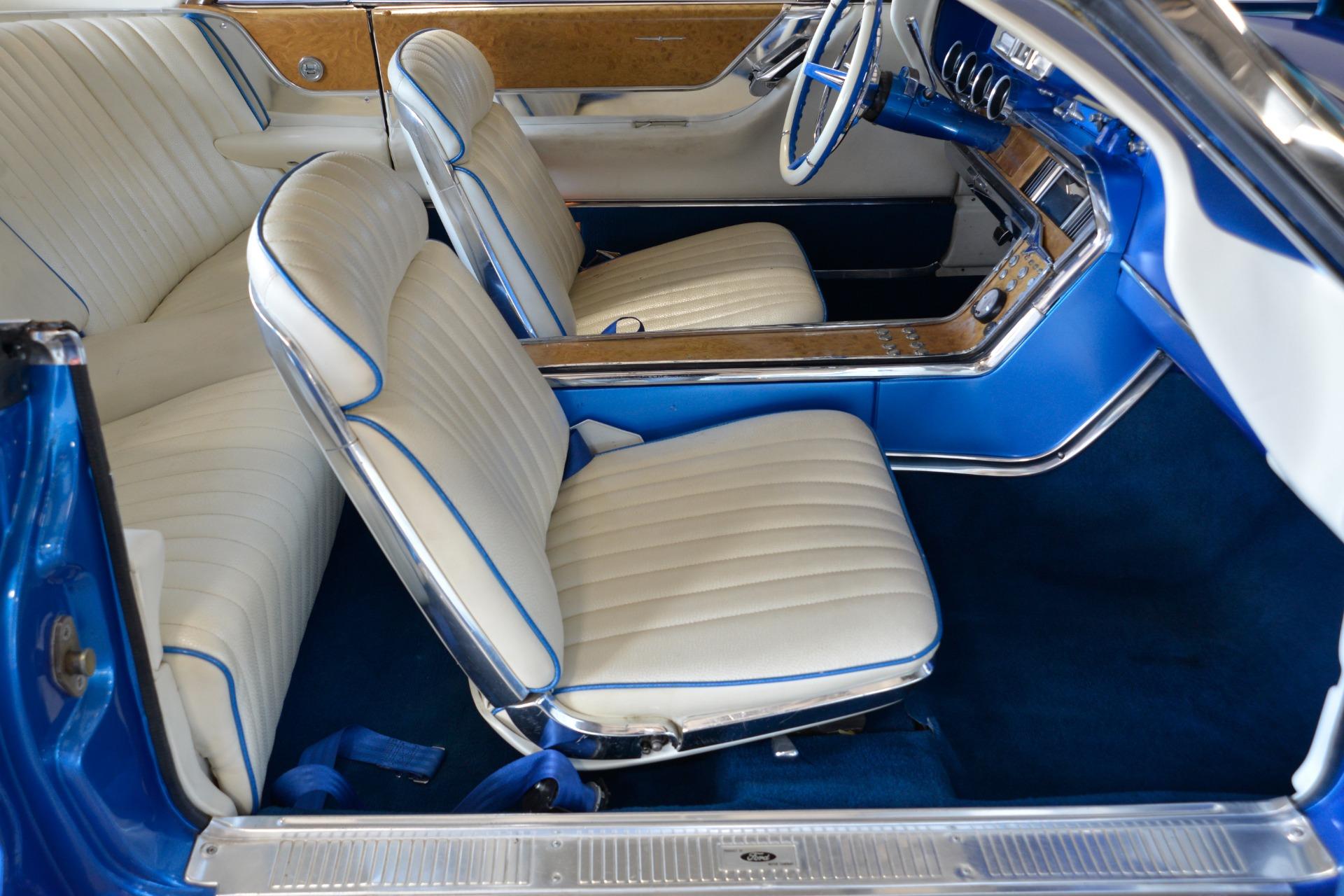 1965 Ford Thunderbird 79