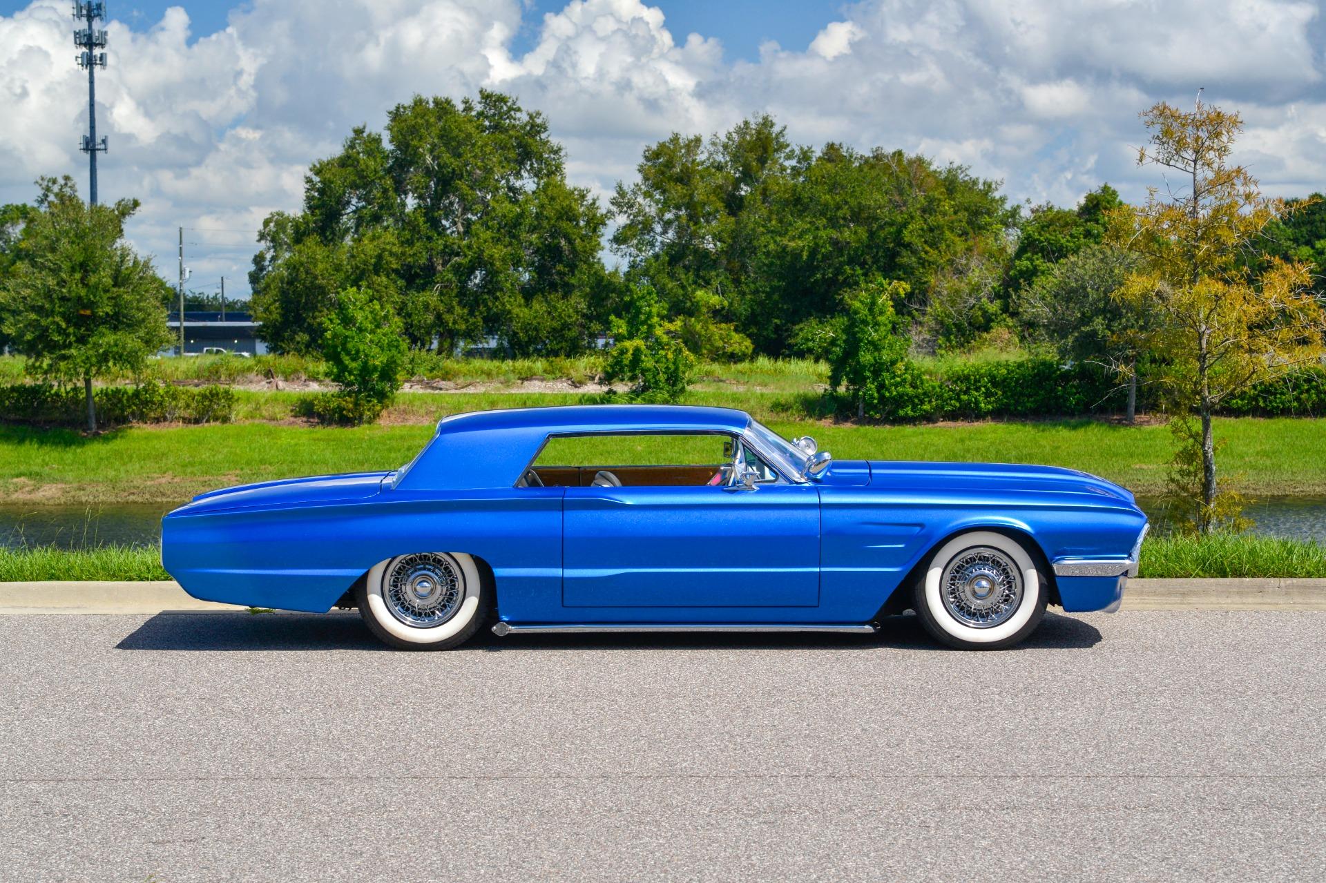 1965 Ford Thunderbird 6