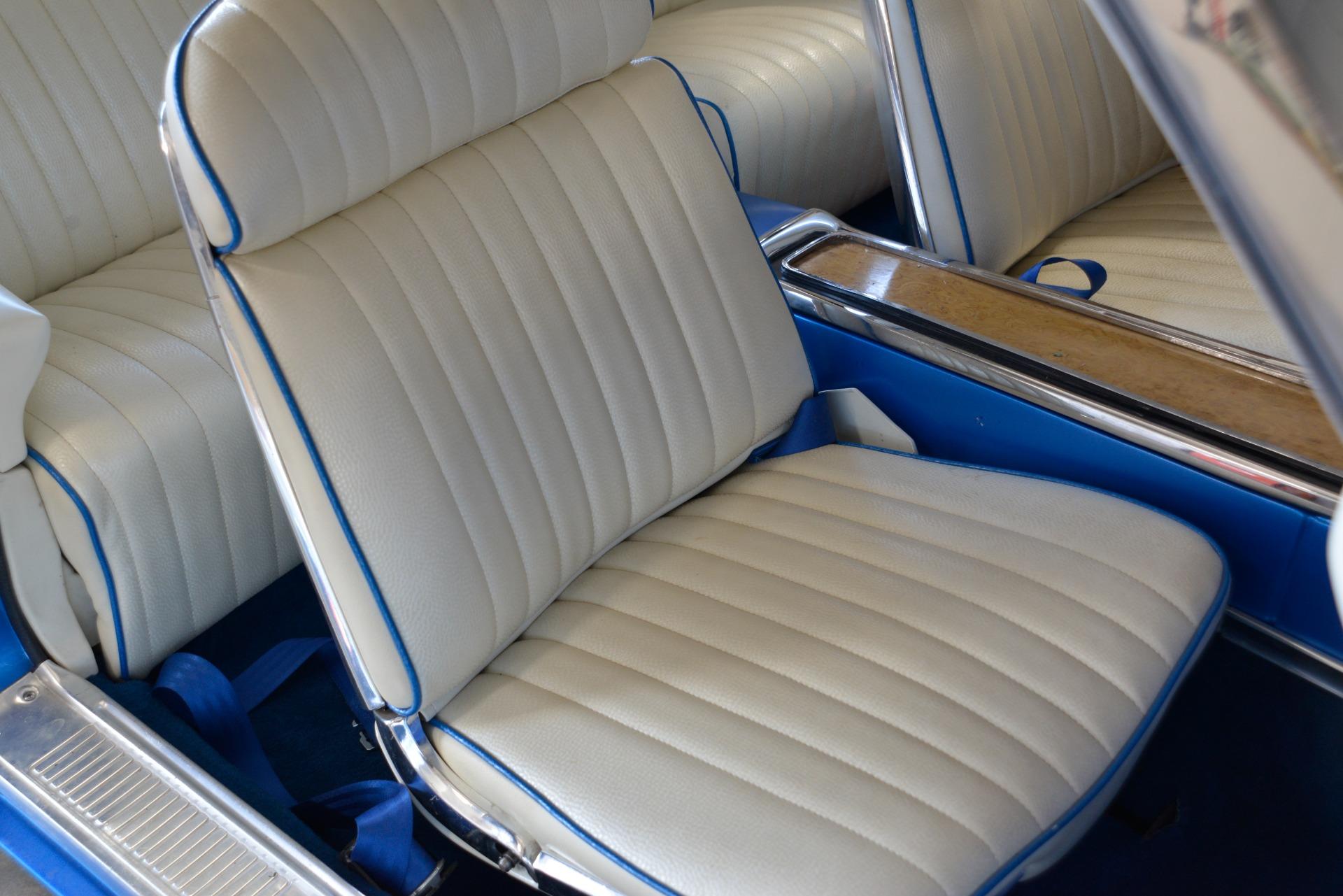 1965 Ford Thunderbird 82