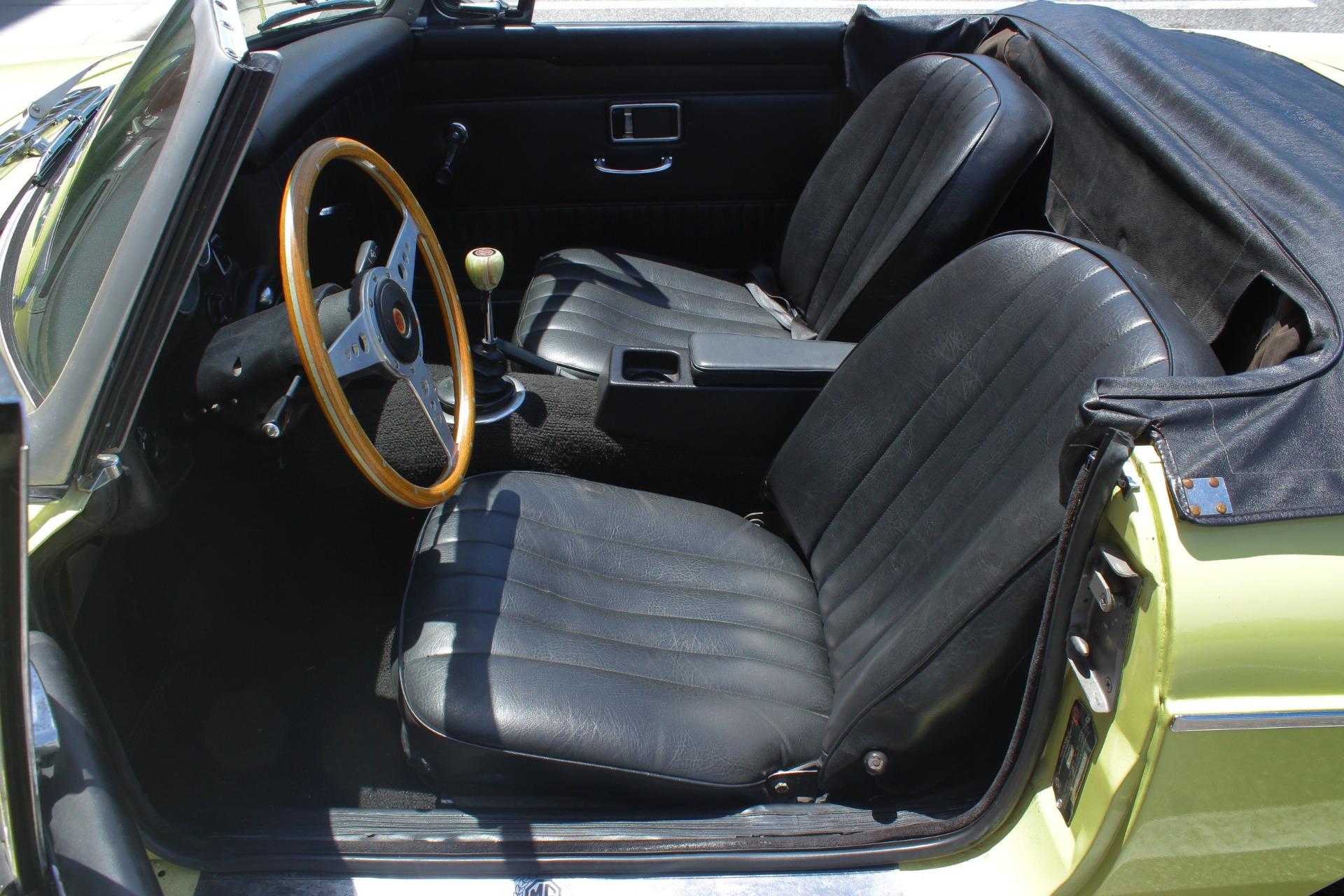 1970 MG MGB 11