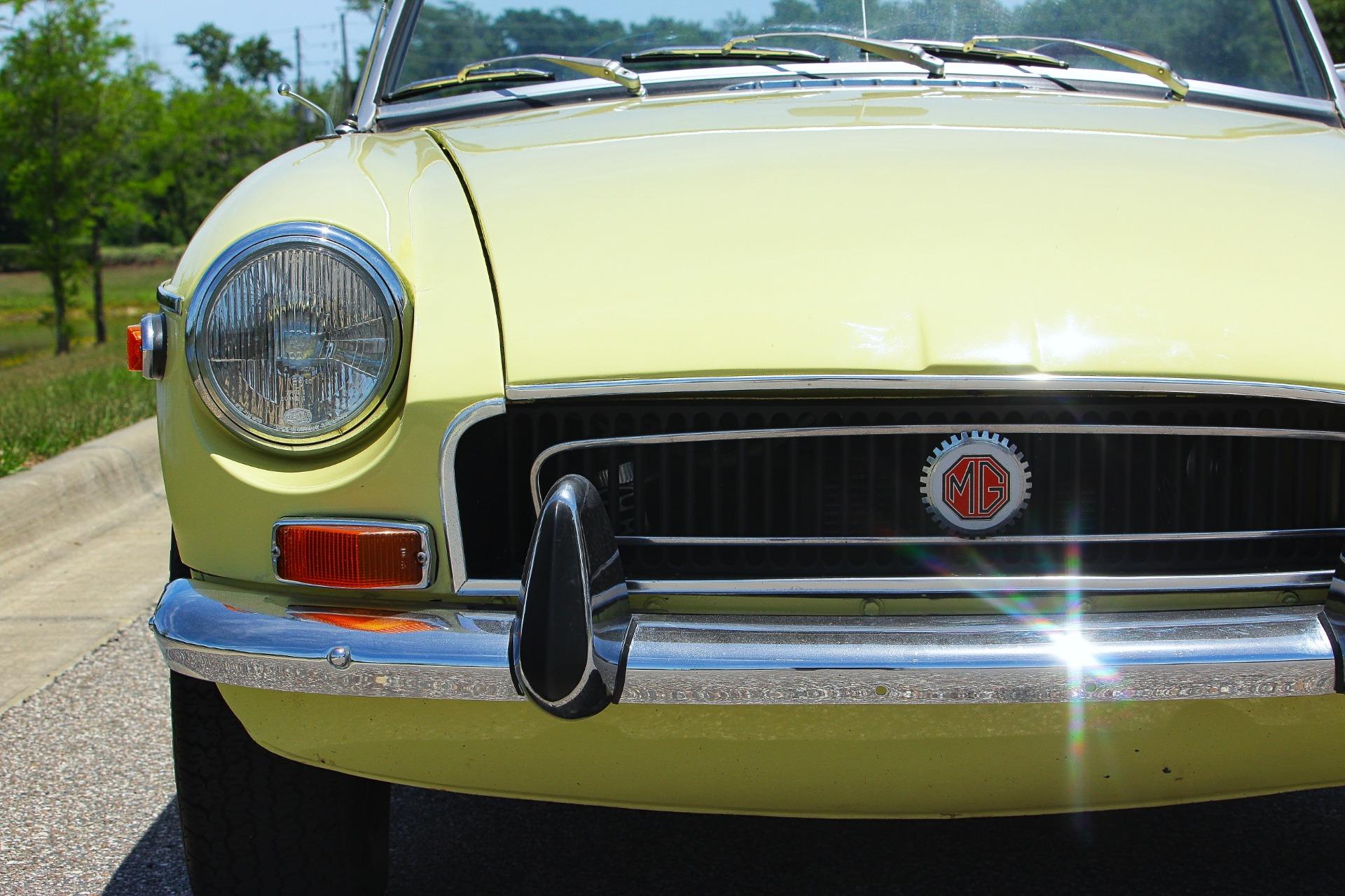 1970 MG MGB 33