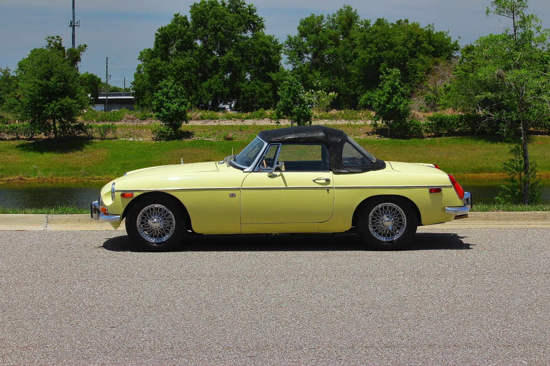 1970 MG MGB 36
