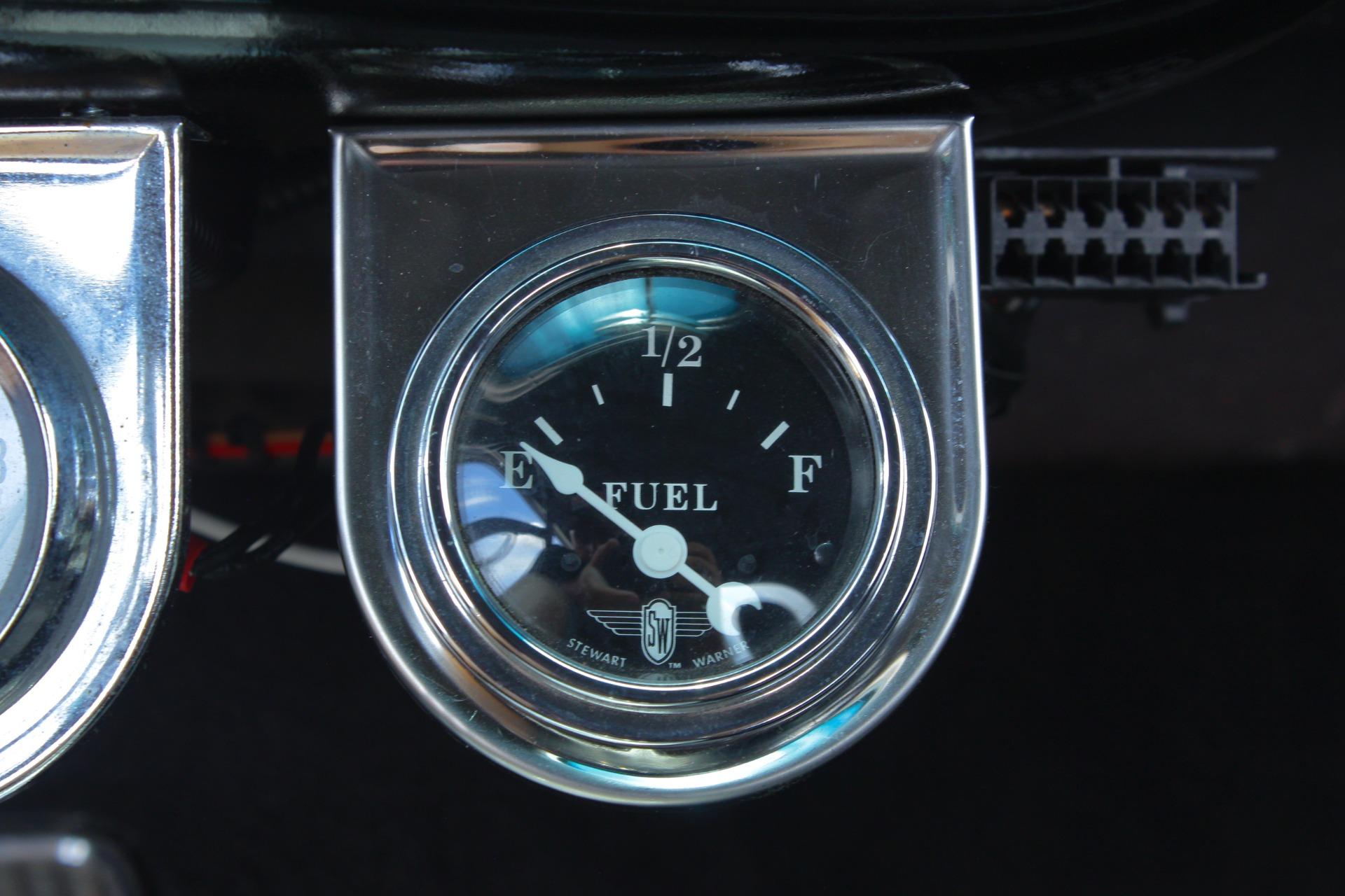 1964 Chevrolet Impala SS 73