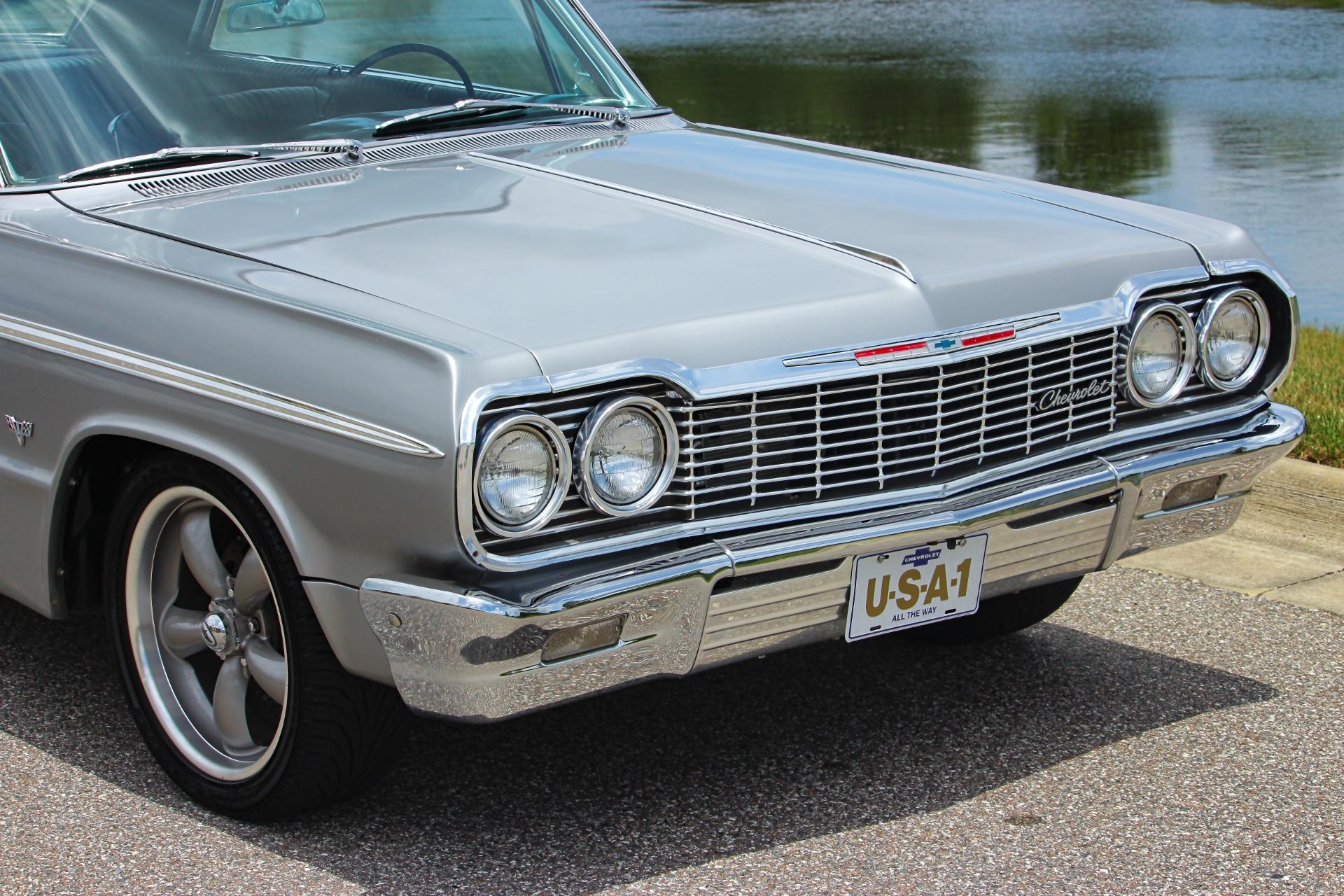 1964 Chevrolet Impala SS 40