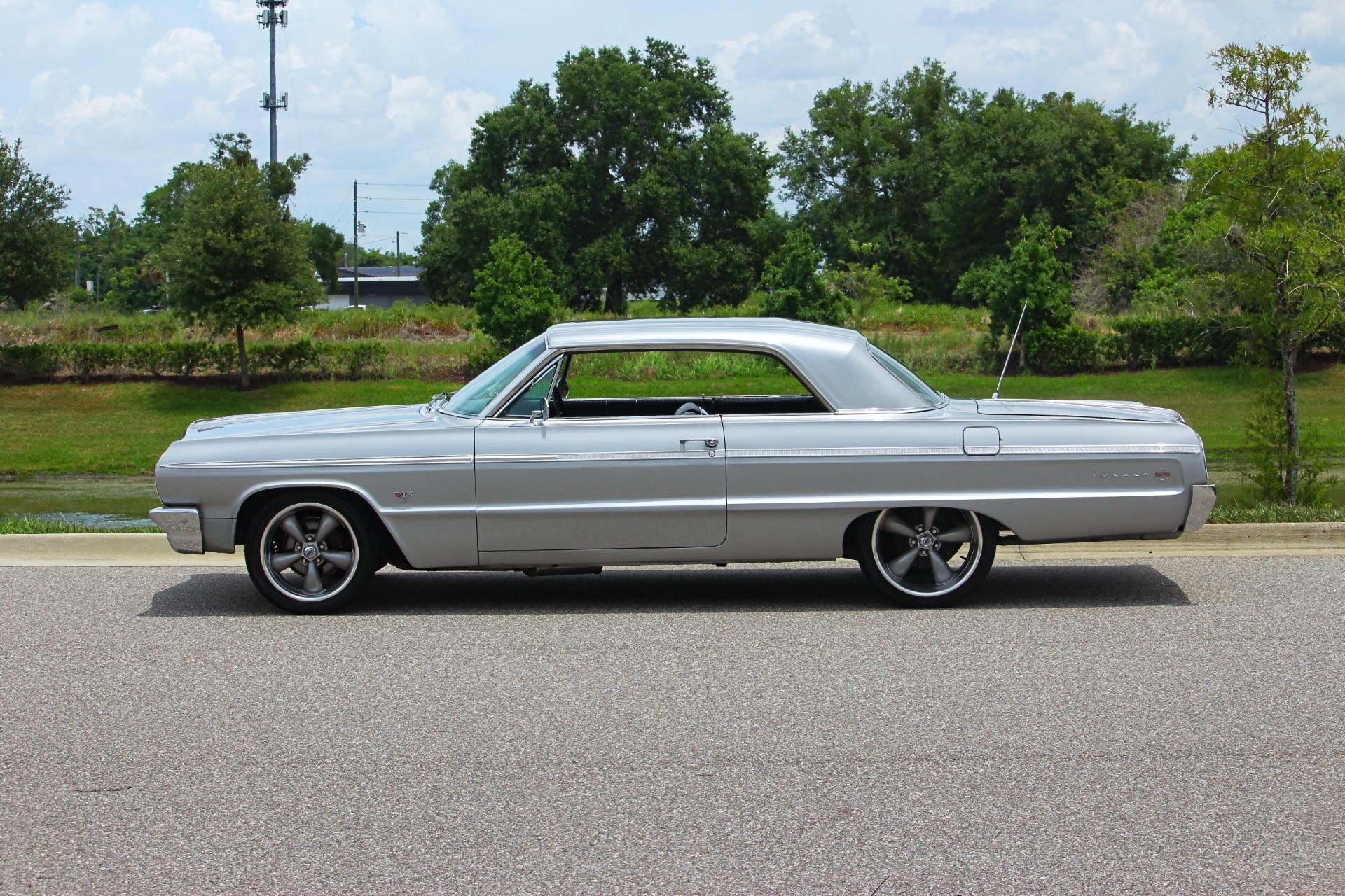 1964 Chevrolet Impala SS 2